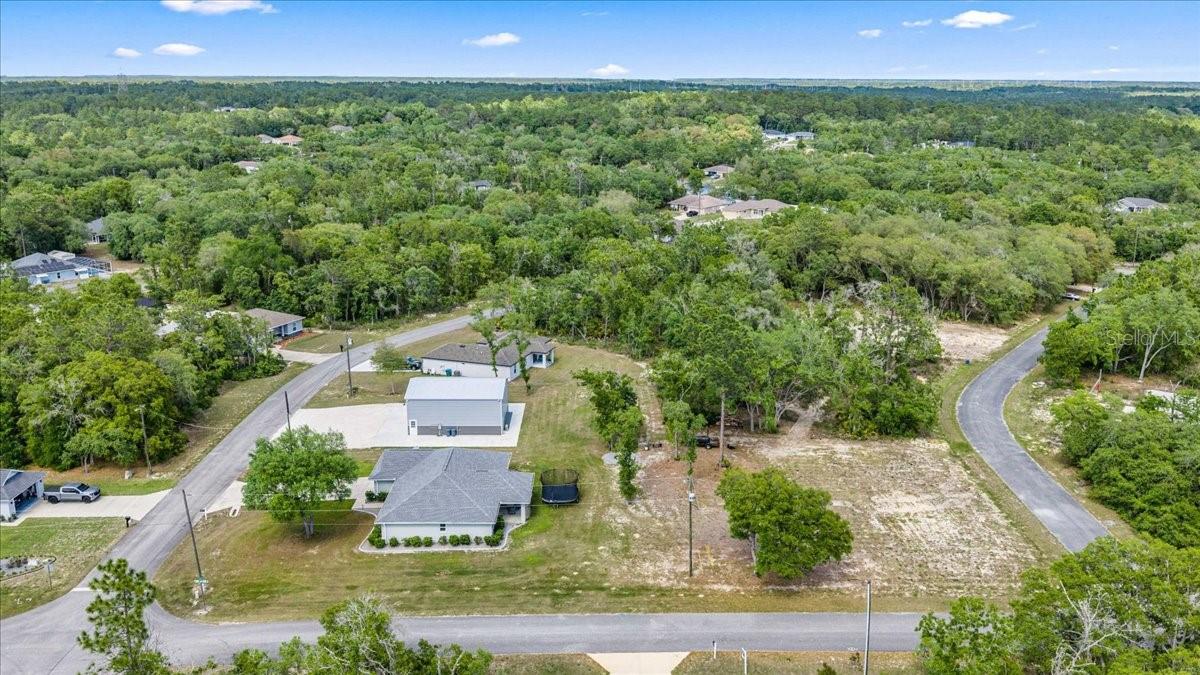 Listing photo id 4 for 1348 Mcneal Drive