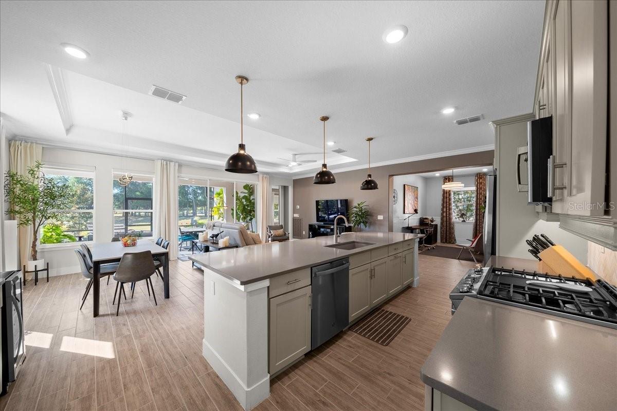 Image 19 of 44 For 5408 43rd Street