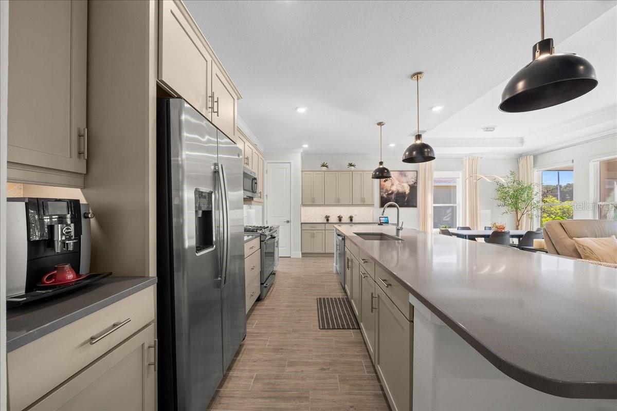 Image 23 of 44 For 5408 43rd Street