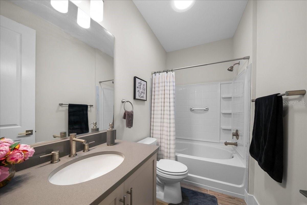 Image 42 of 44 For 5408 43rd Street