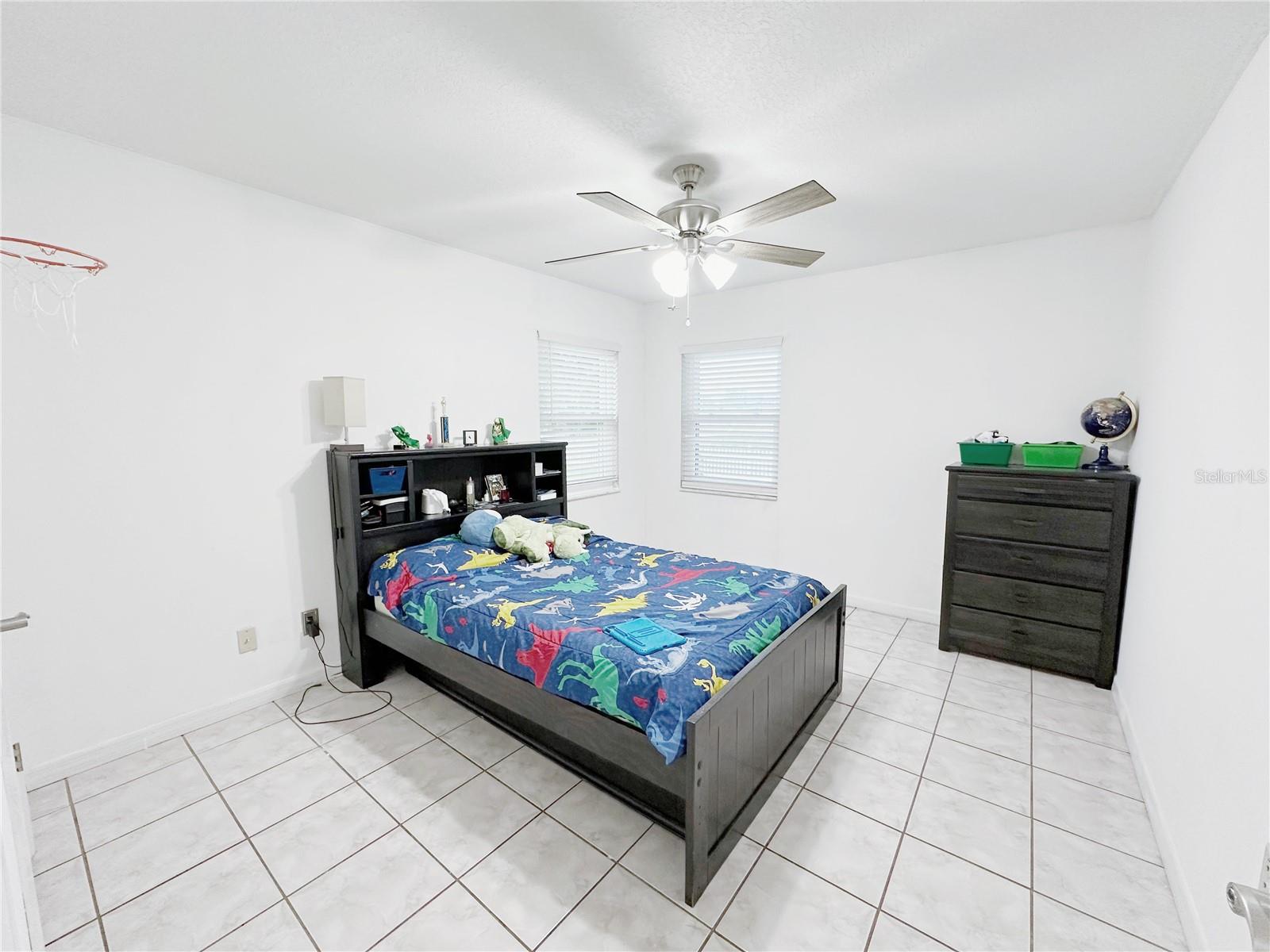 Image 10 of 15 For 2404 39th Avenue