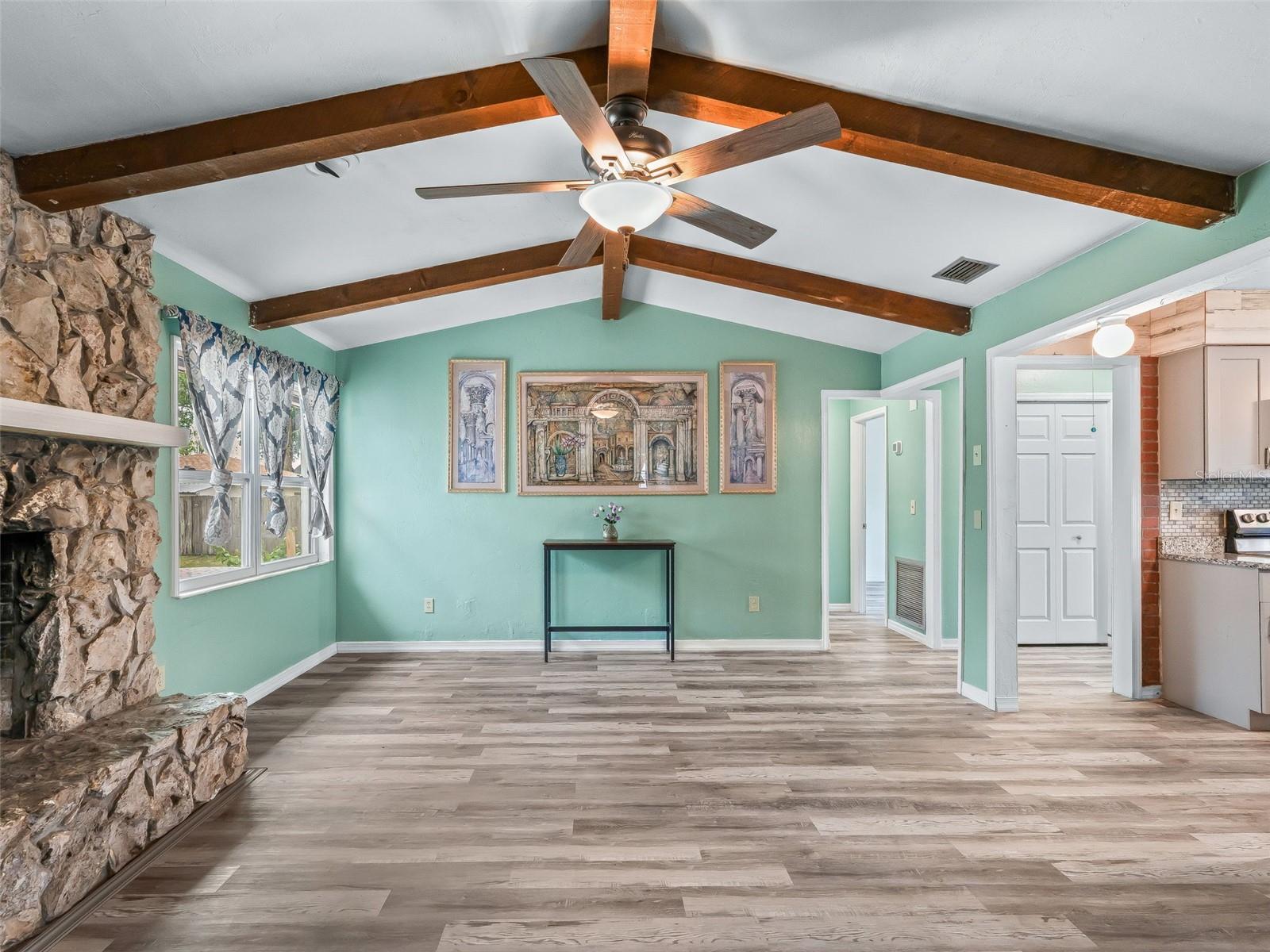 Image 15 of 40 For 4091 4th Terrace