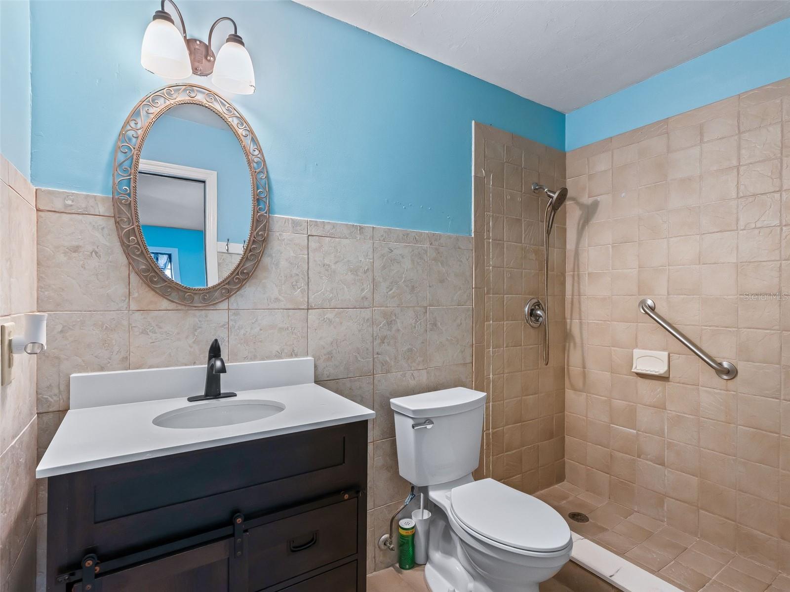 Image 22 of 40 For 4091 4th Terrace