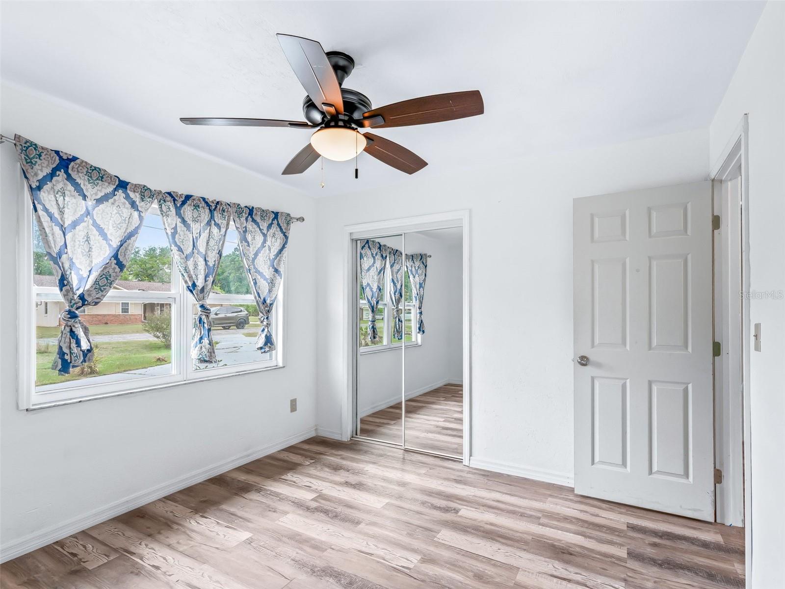 Image 24 of 40 For 4091 4th Terrace