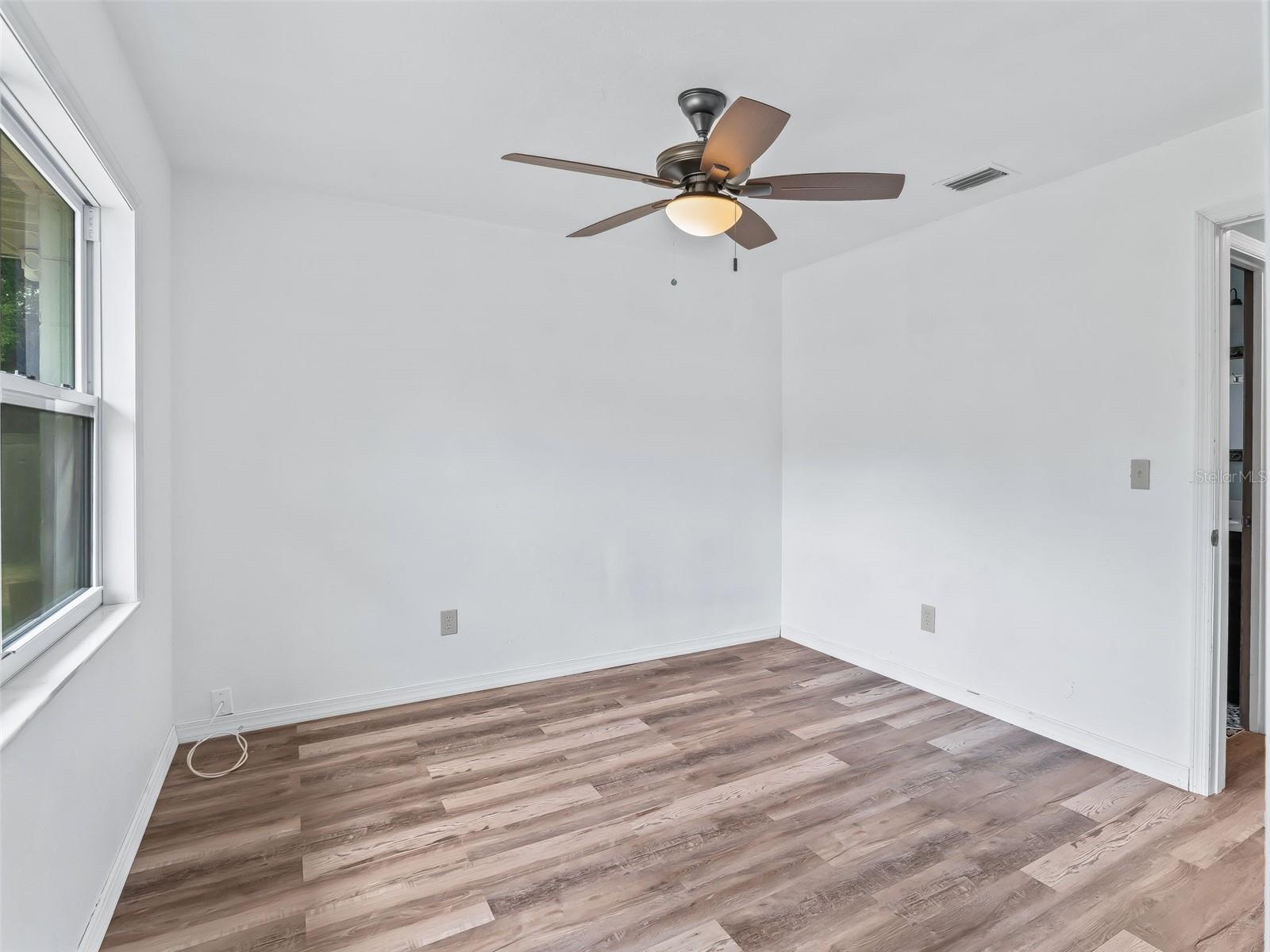 Image 26 of 40 For 4091 4th Terrace