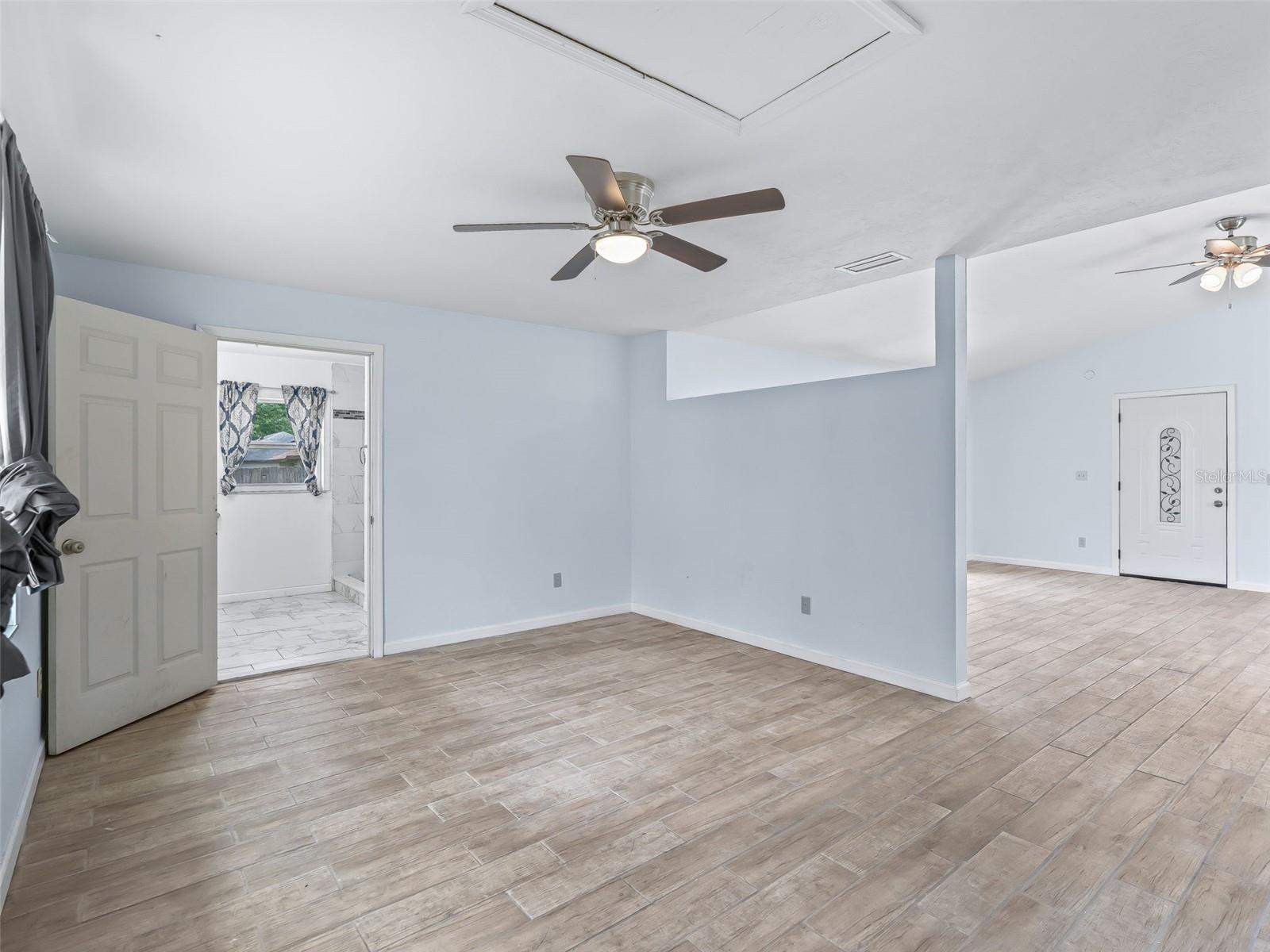 Image 34 of 40 For 4091 4th Terrace
