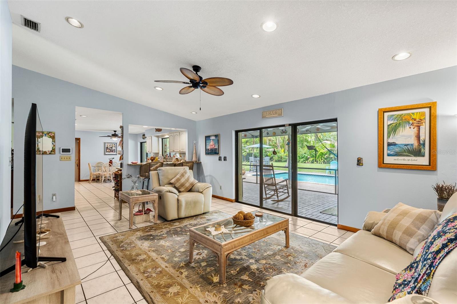 Image 11 of 63 For 15299 167th Street