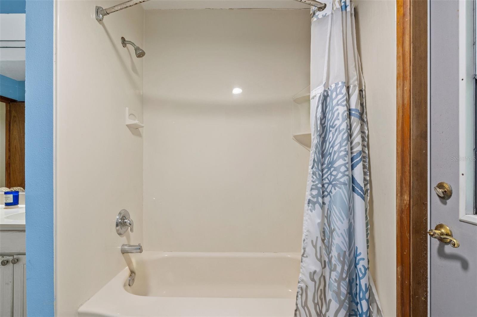 Image 23 of 63 For 15299 167th Street