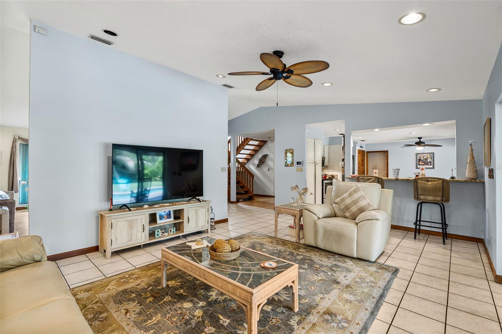 Image 3 of 63 For 15299 167th Street