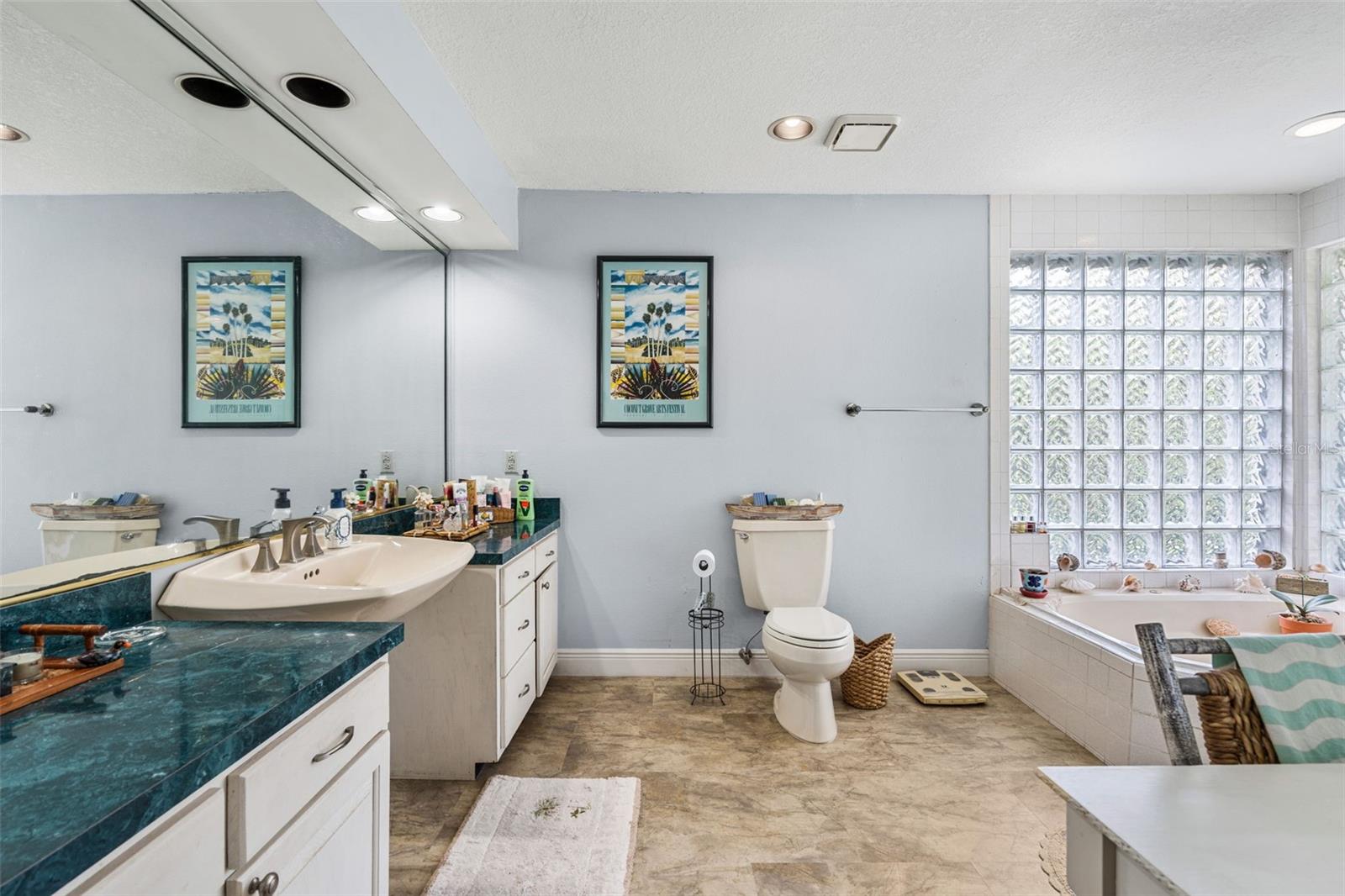 Image 32 of 63 For 15299 167th Street