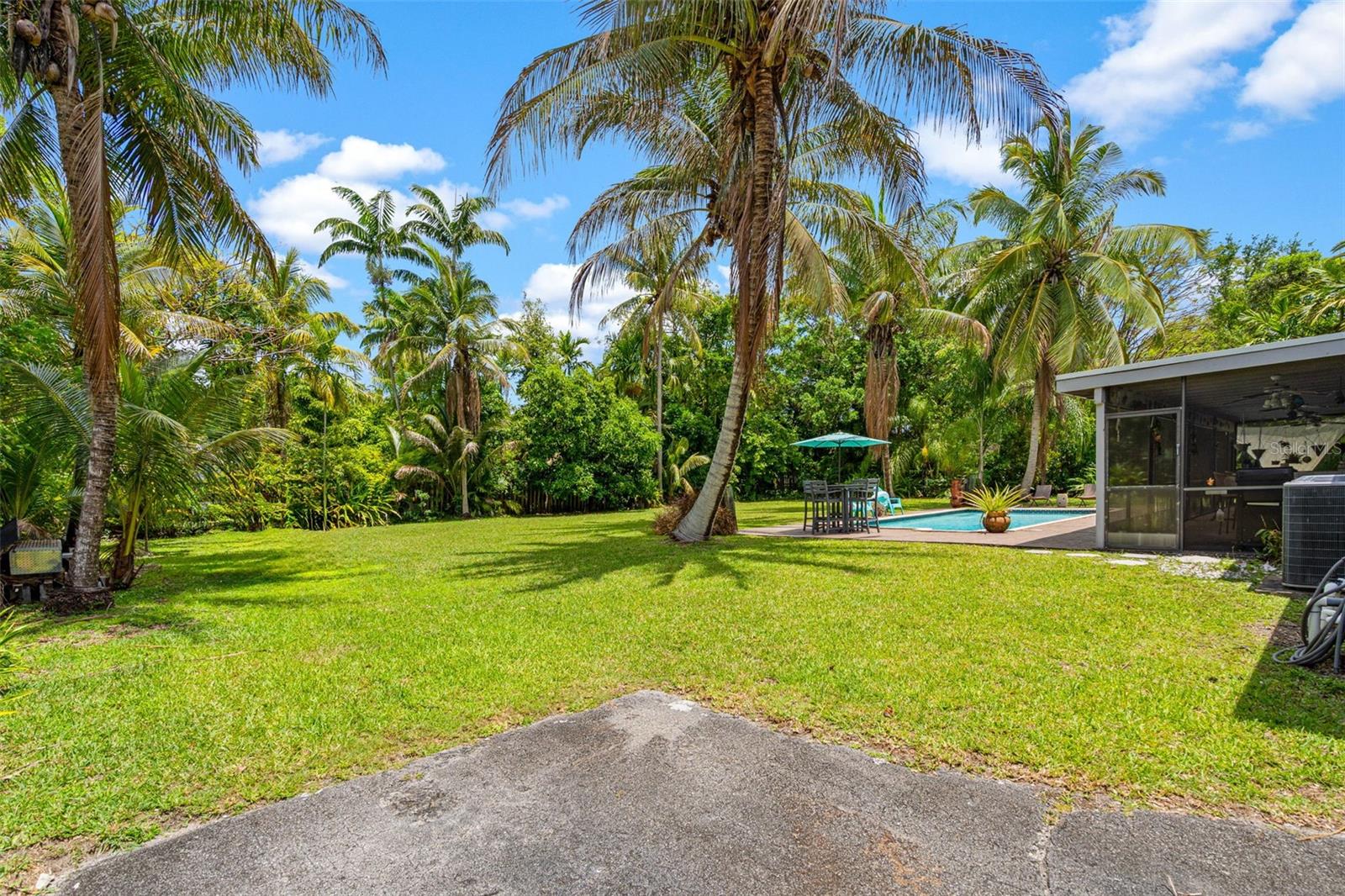 Image 48 of 63 For 15299 167th Street