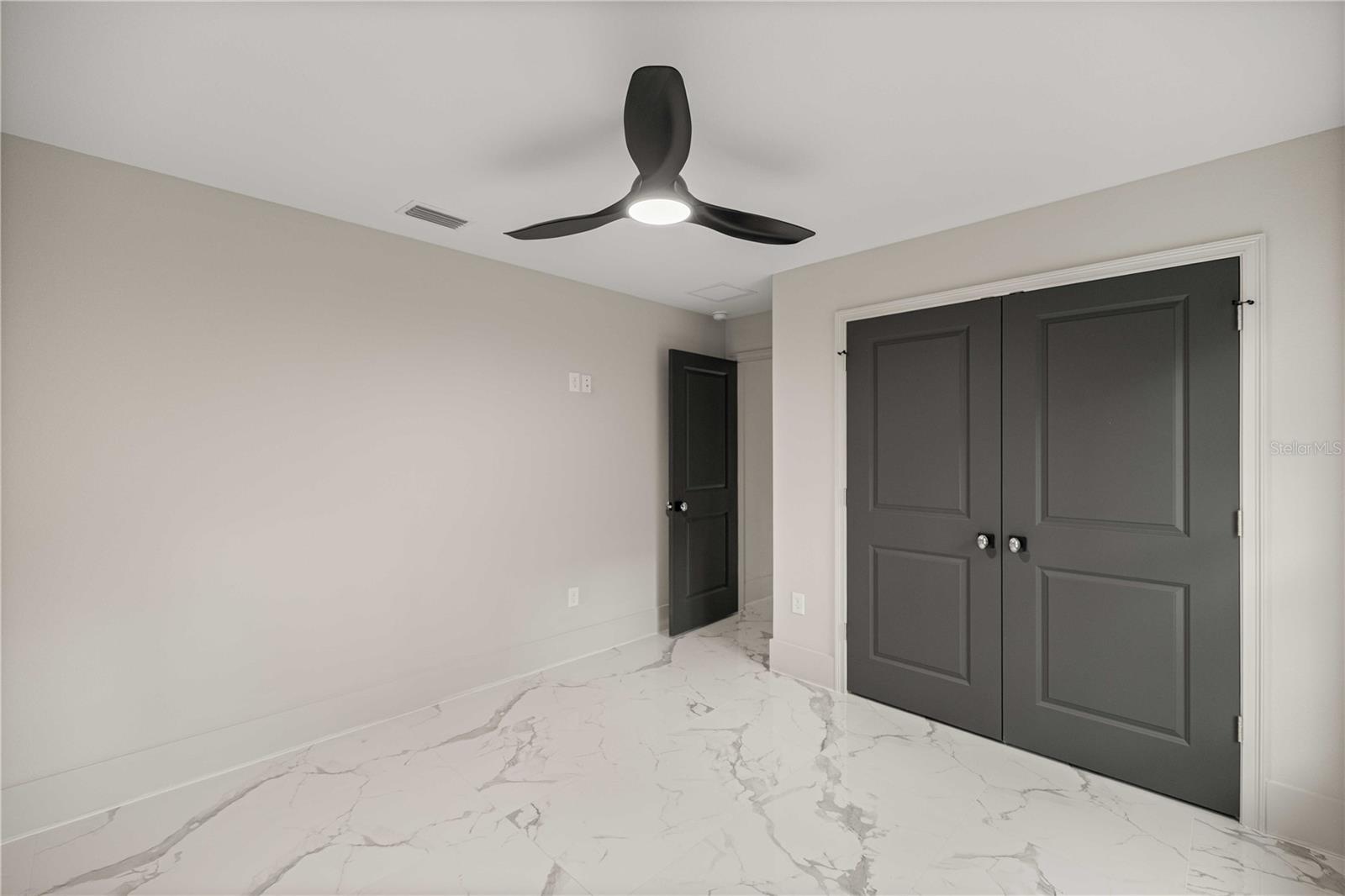 Image 21 of 34 For 6191 134th Terrace Road