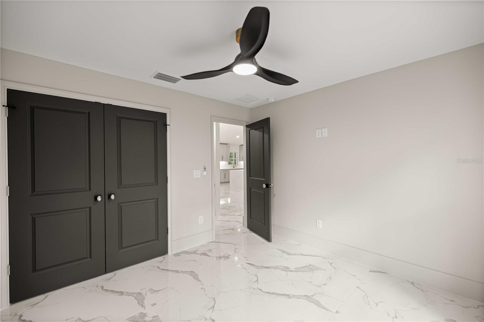 Image 23 of 34 For 6191 134th Terrace Road