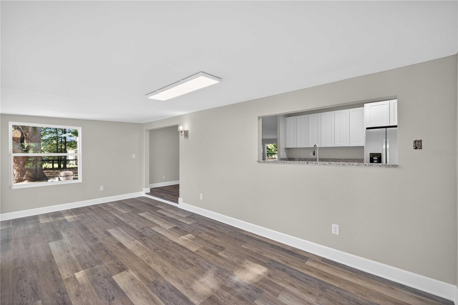 Image 23 of 36 For 8495 33rd Court