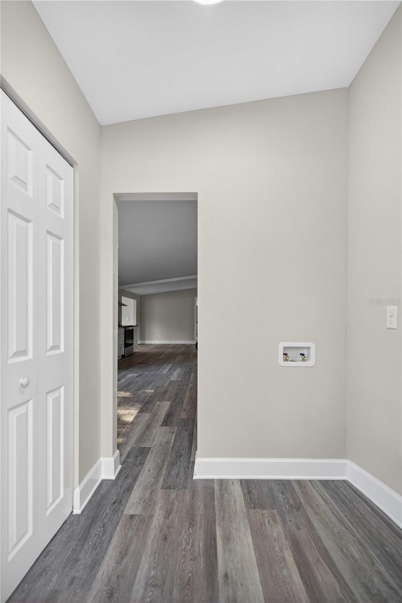 Image 24 of 36 For 8495 33rd Court