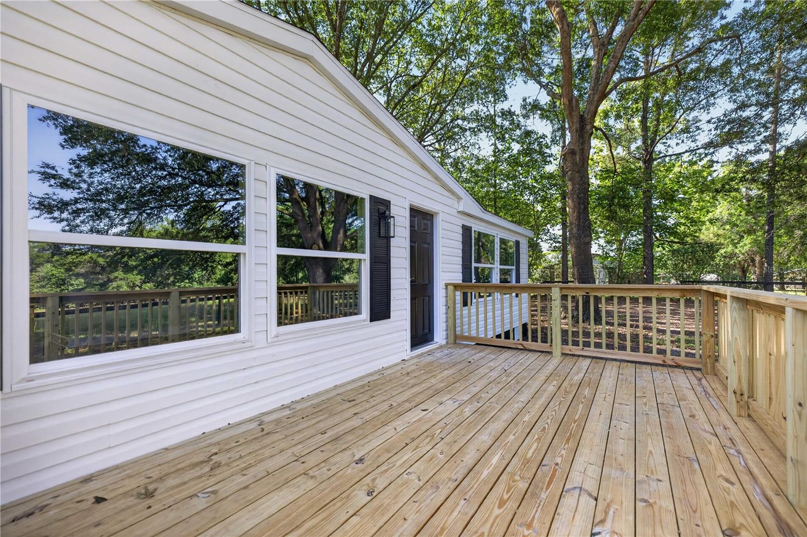 Image 26 of 36 For 8495 33rd Court