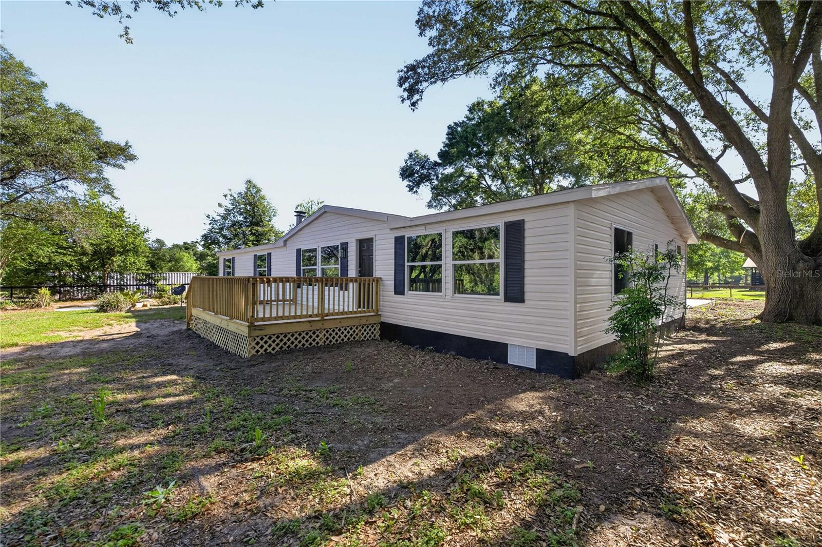 Image 30 of 36 For 8495 33rd Court