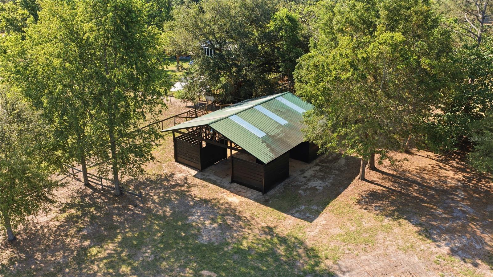 Image 4 of 36 For 8495 33rd Court