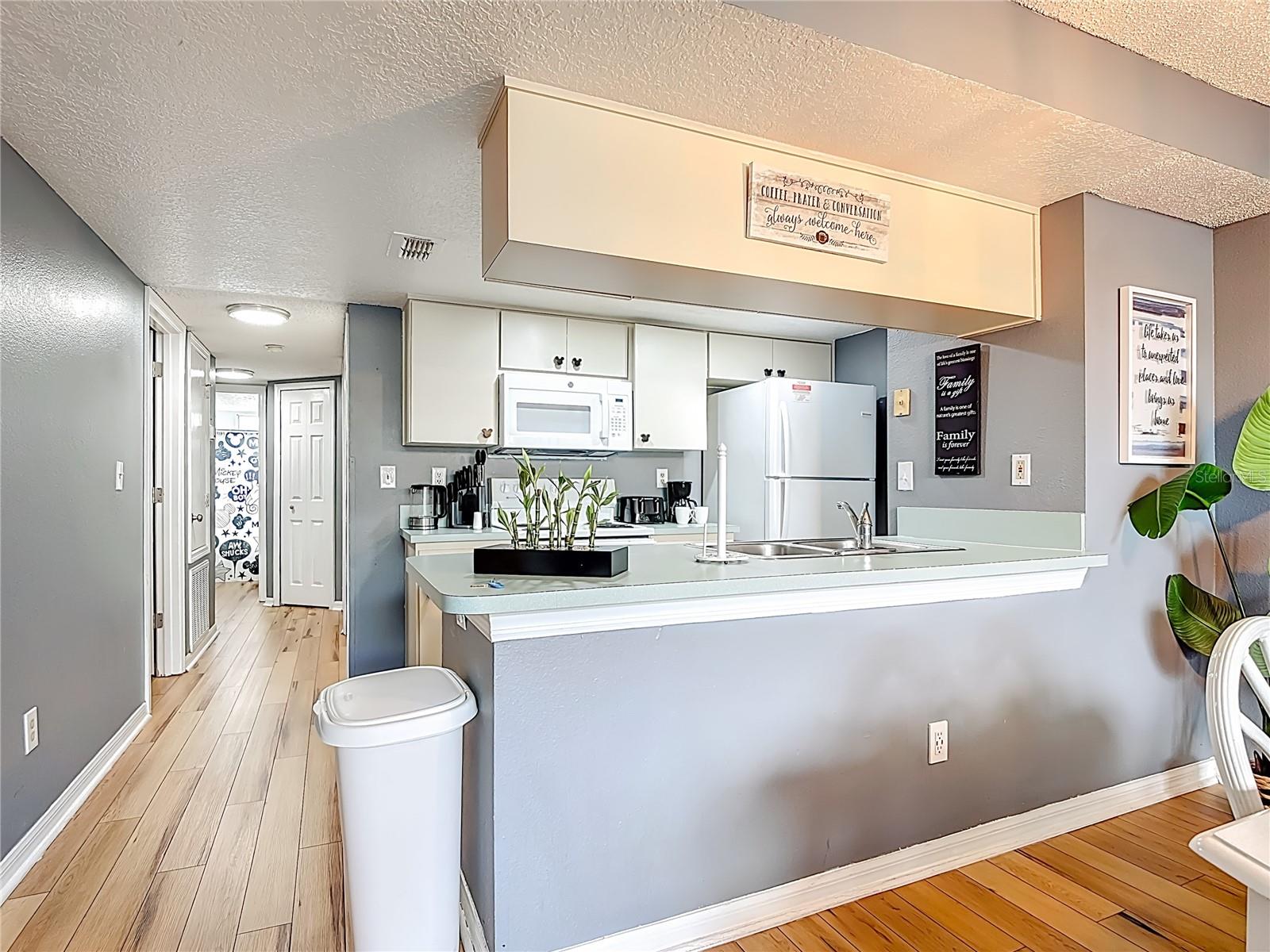 Image 11 of 35 For 2753 Poinciana Boulevard 37