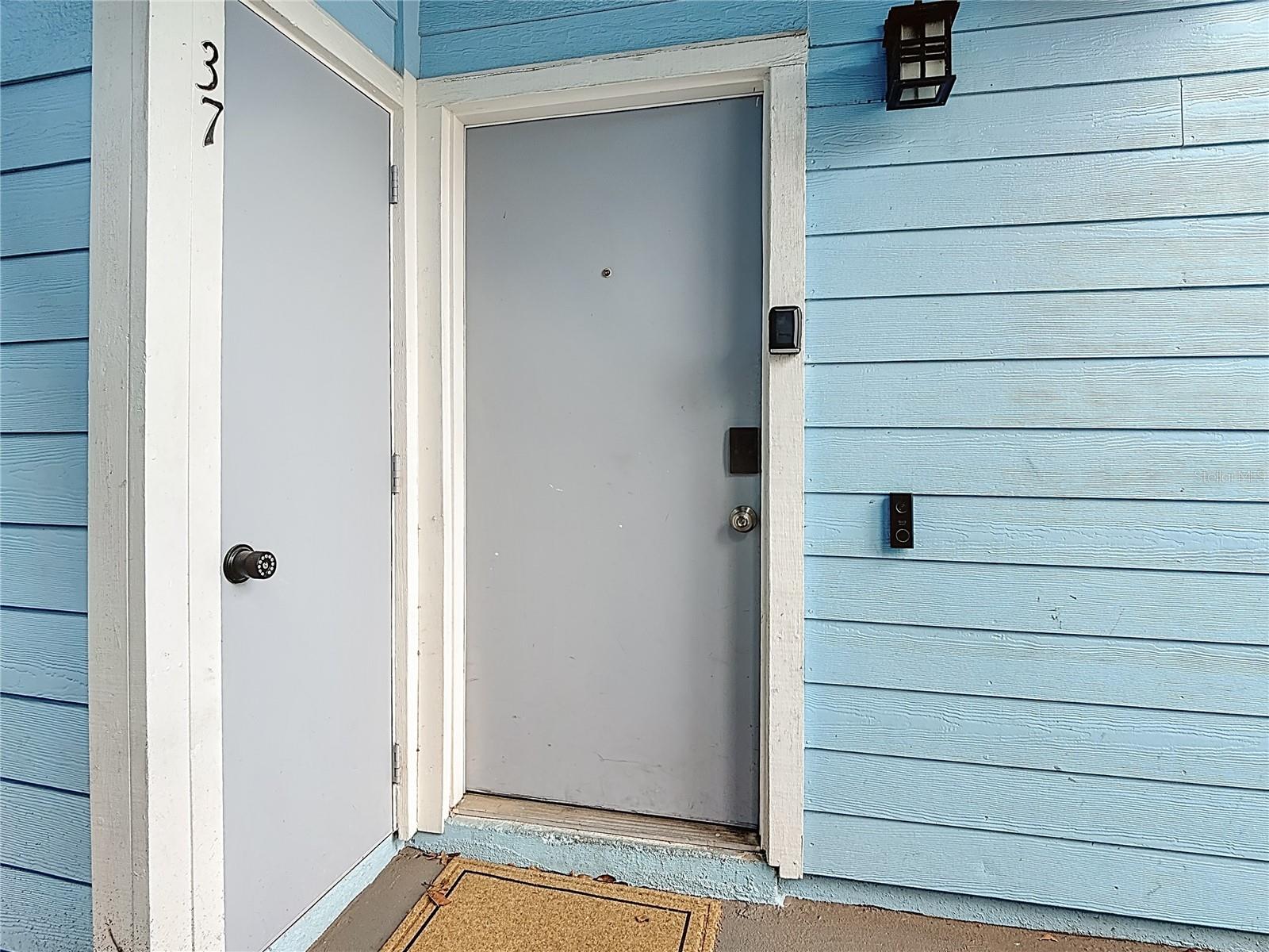 Image 2 of 35 For 2753 Poinciana Boulevard 37
