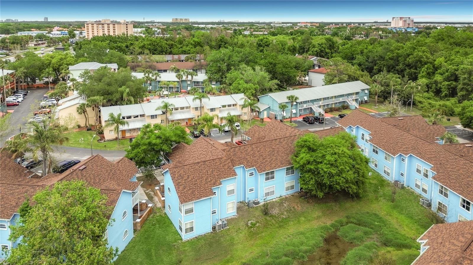 Image 30 of 35 For 2753 Poinciana Boulevard 37