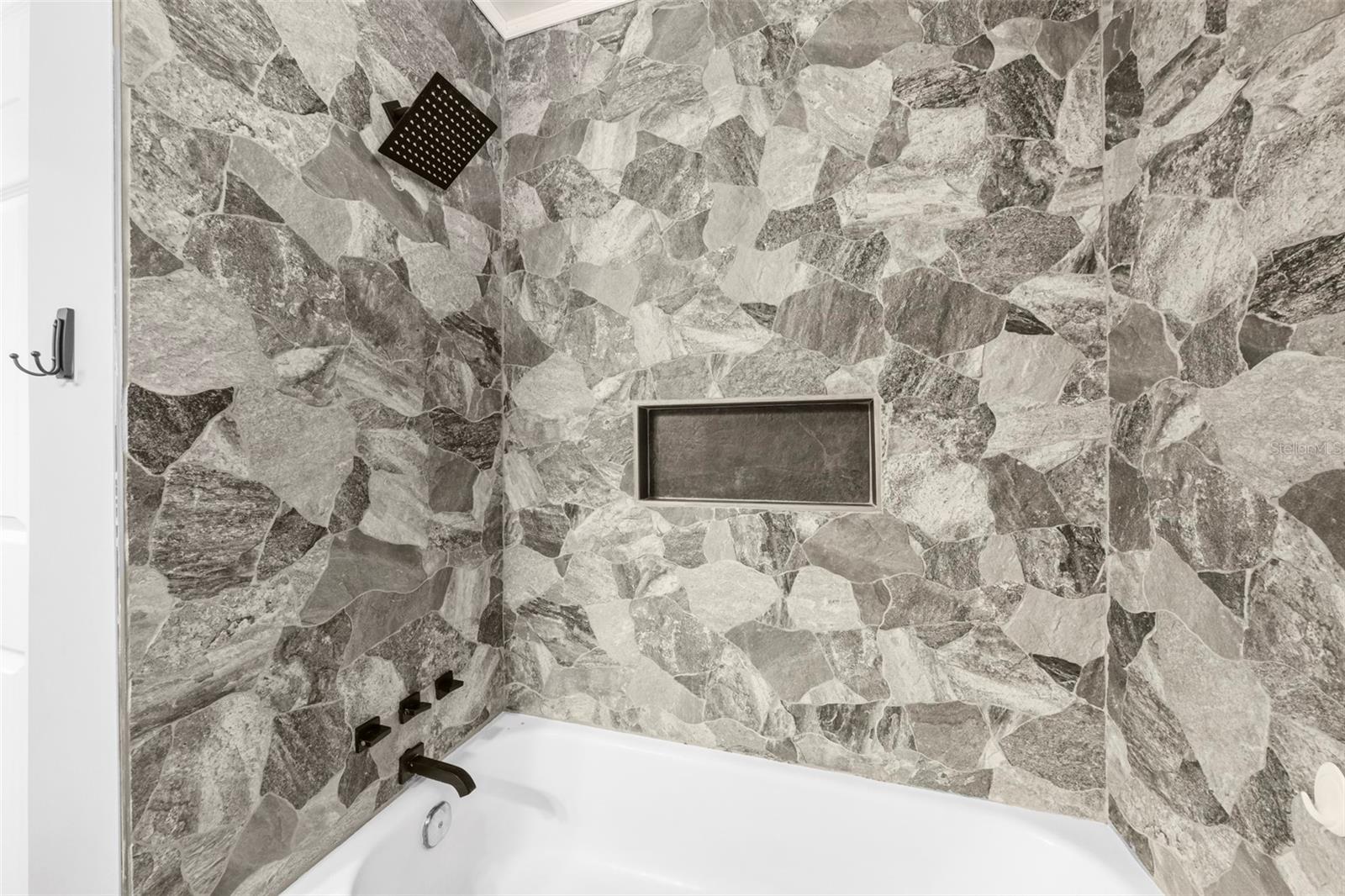 Image 15 of 39 For 1207 Orange Avenue