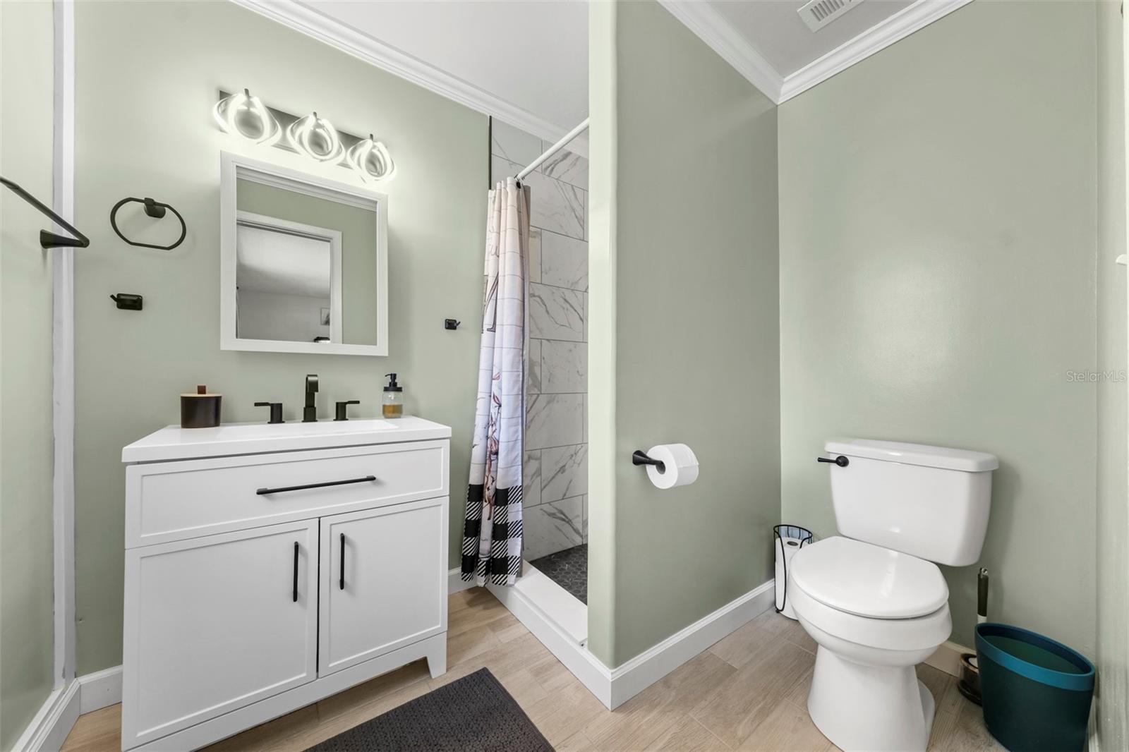 Image 22 of 39 For 1207 Orange Avenue