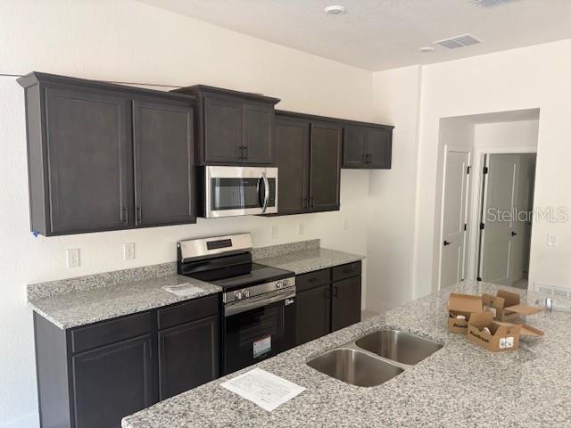 Image 4 of 12 For 12815 94th Lane