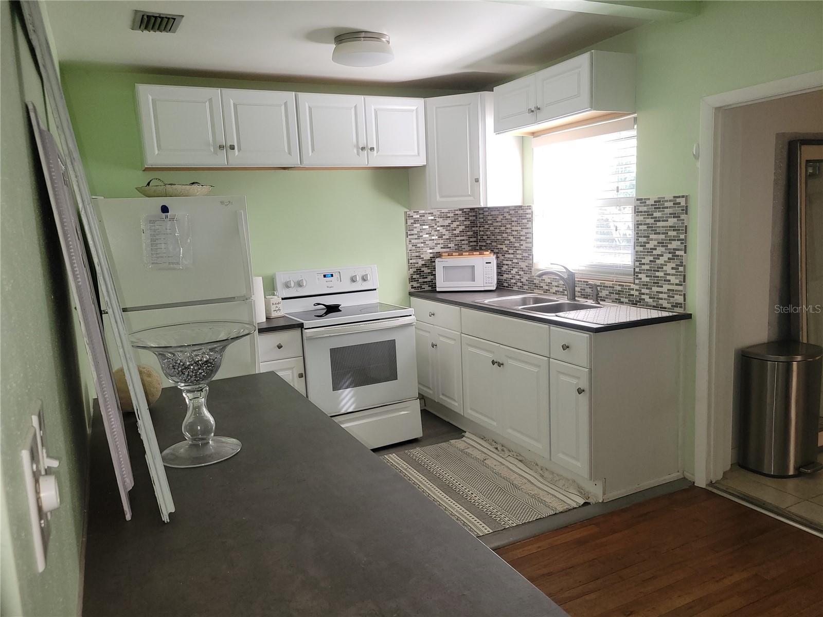 Image 6 of 25 For 4323 12th Terrace
