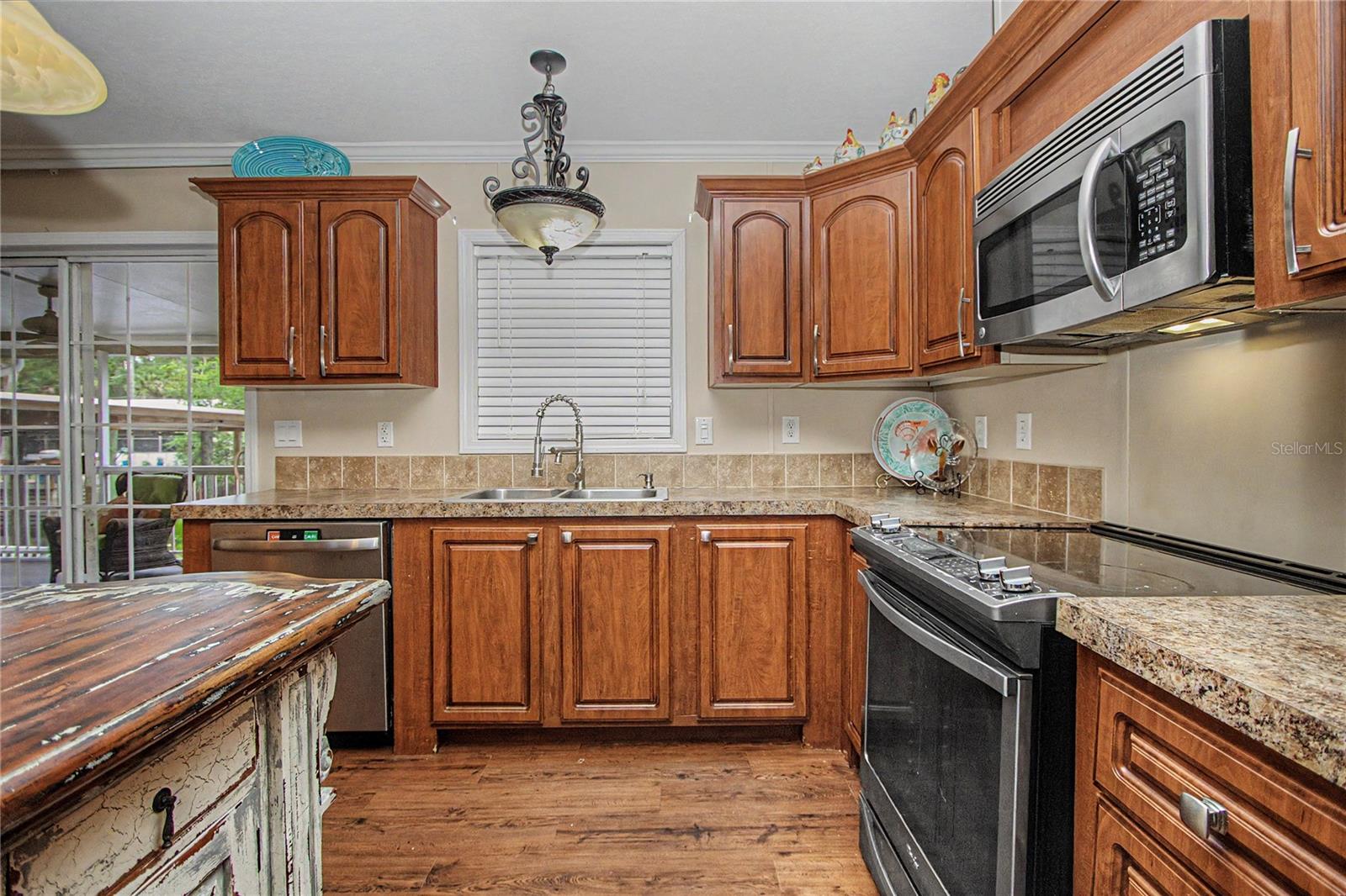 Image 13 of 66 For 56348 Maple Road