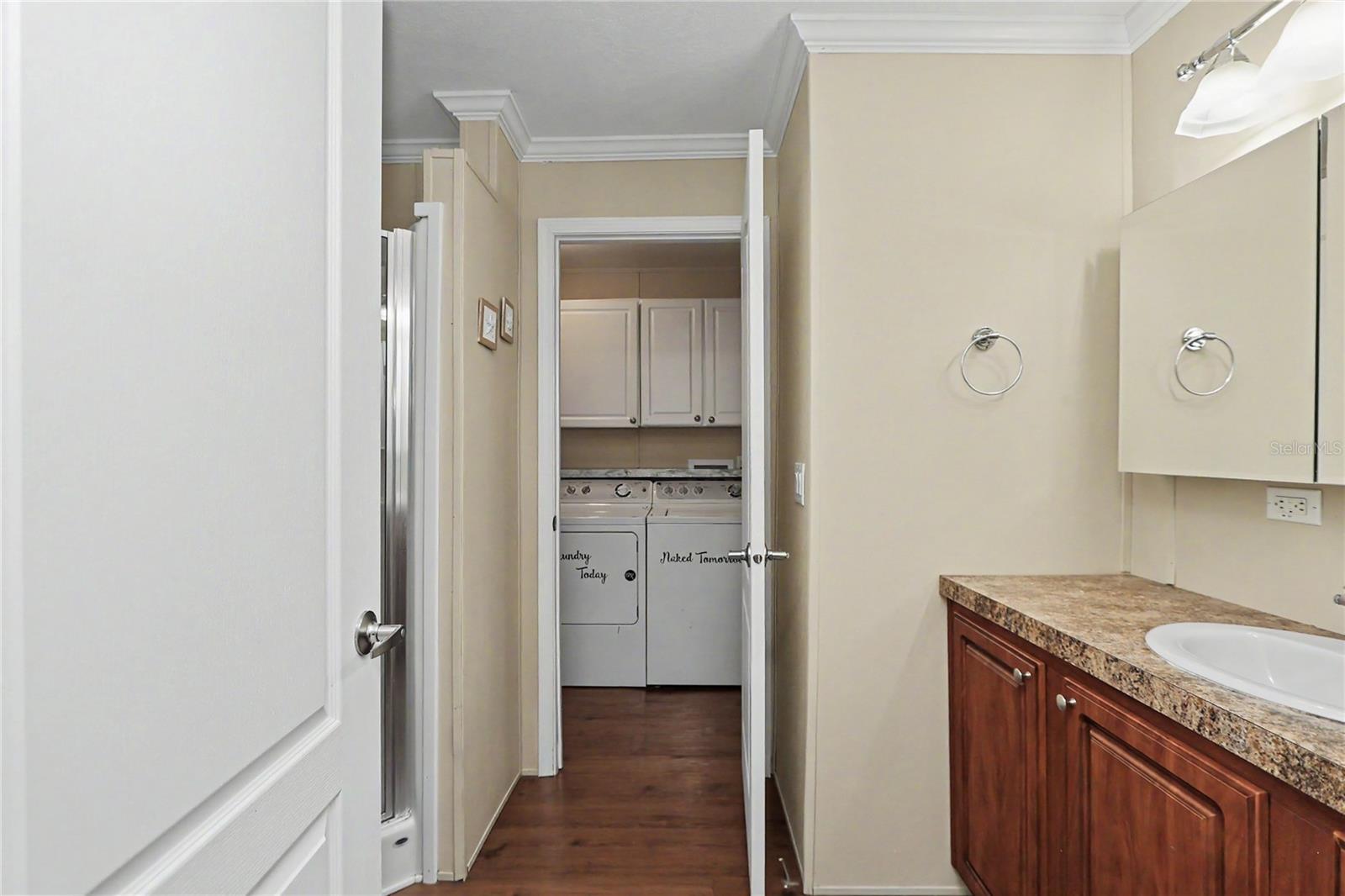 Image 17 of 66 For 56348 Maple Road