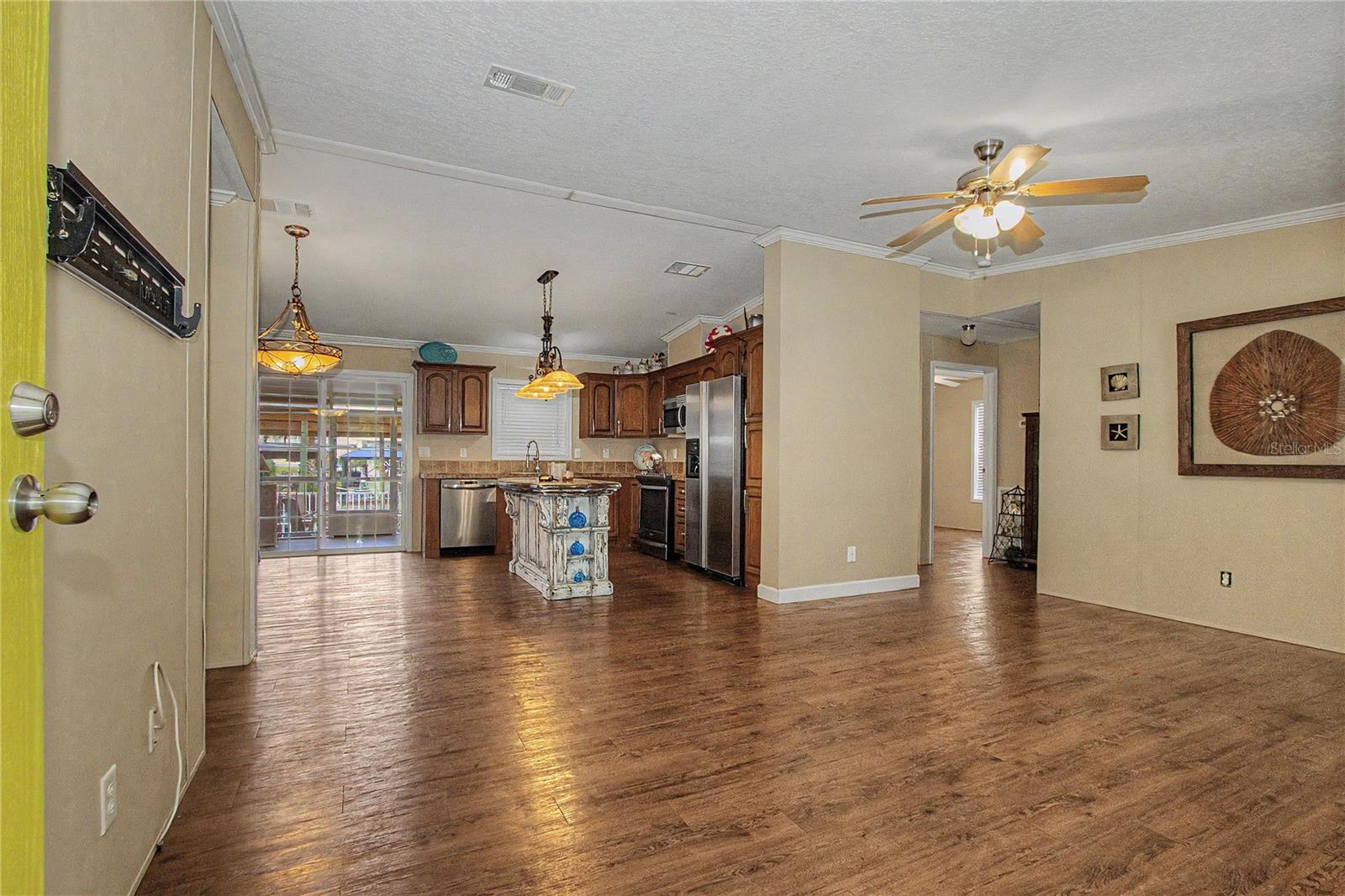 Image 6 of 66 For 56348 Maple Road