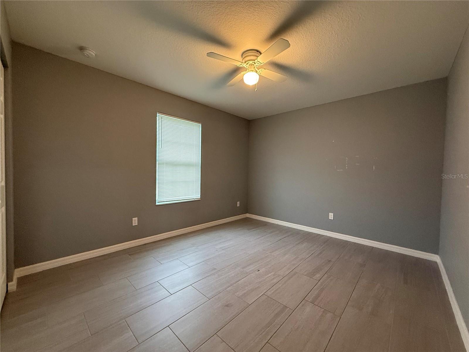 Image 11 of 12 For 6299 61st Avenue