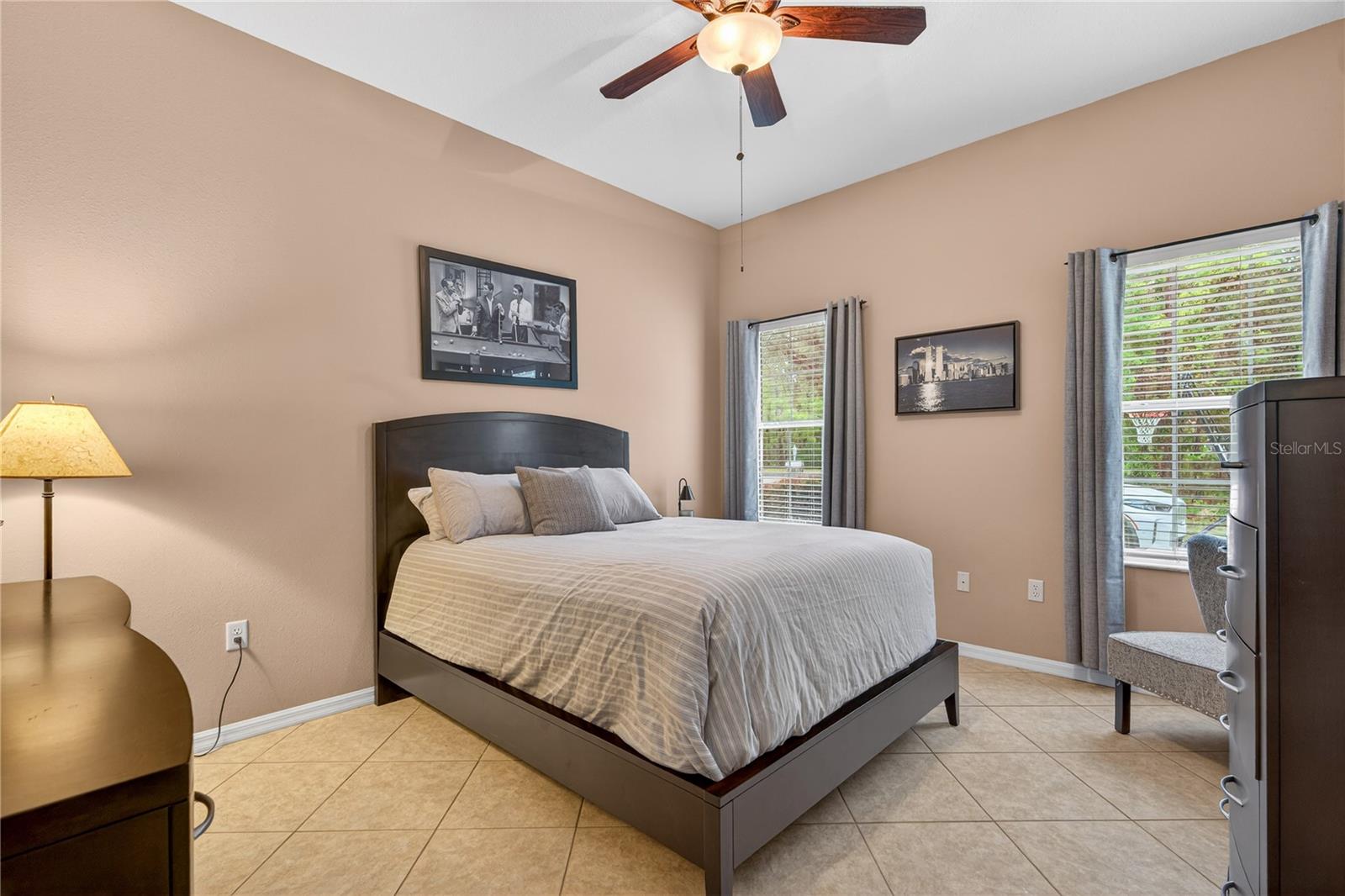 Listing photo id 49 for 4052 Mayan Drive