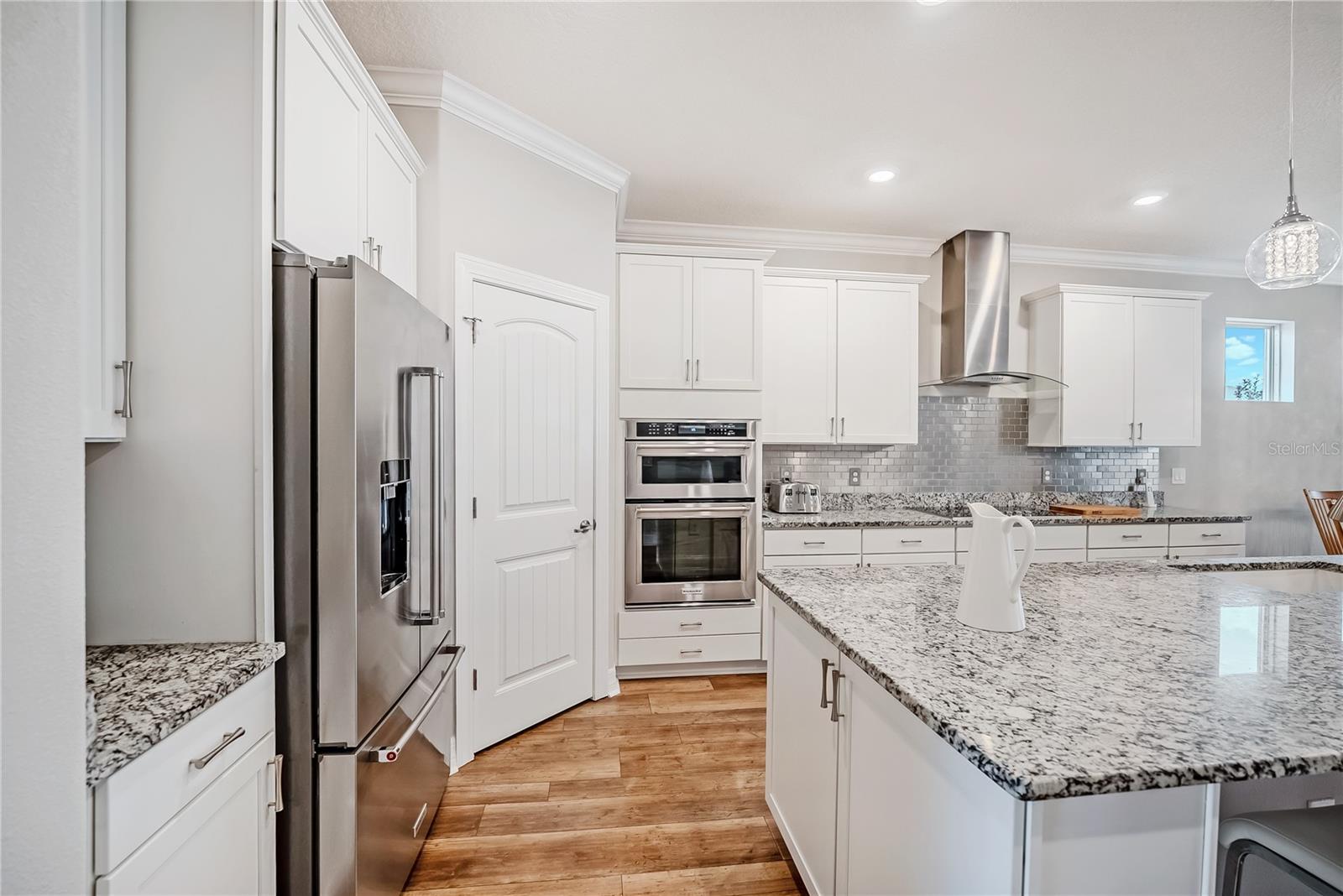 Image 15 of 51 For 6276 93rd Terrace
