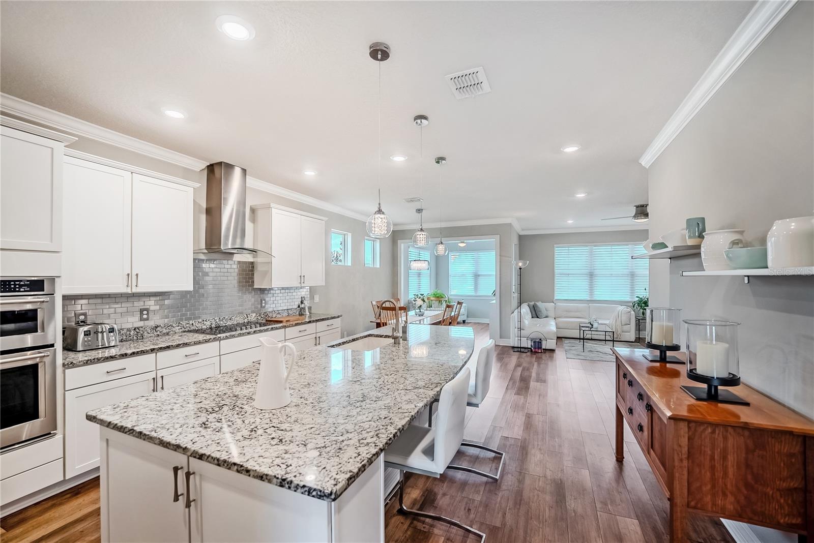 Image 17 of 51 For 6276 93rd Terrace