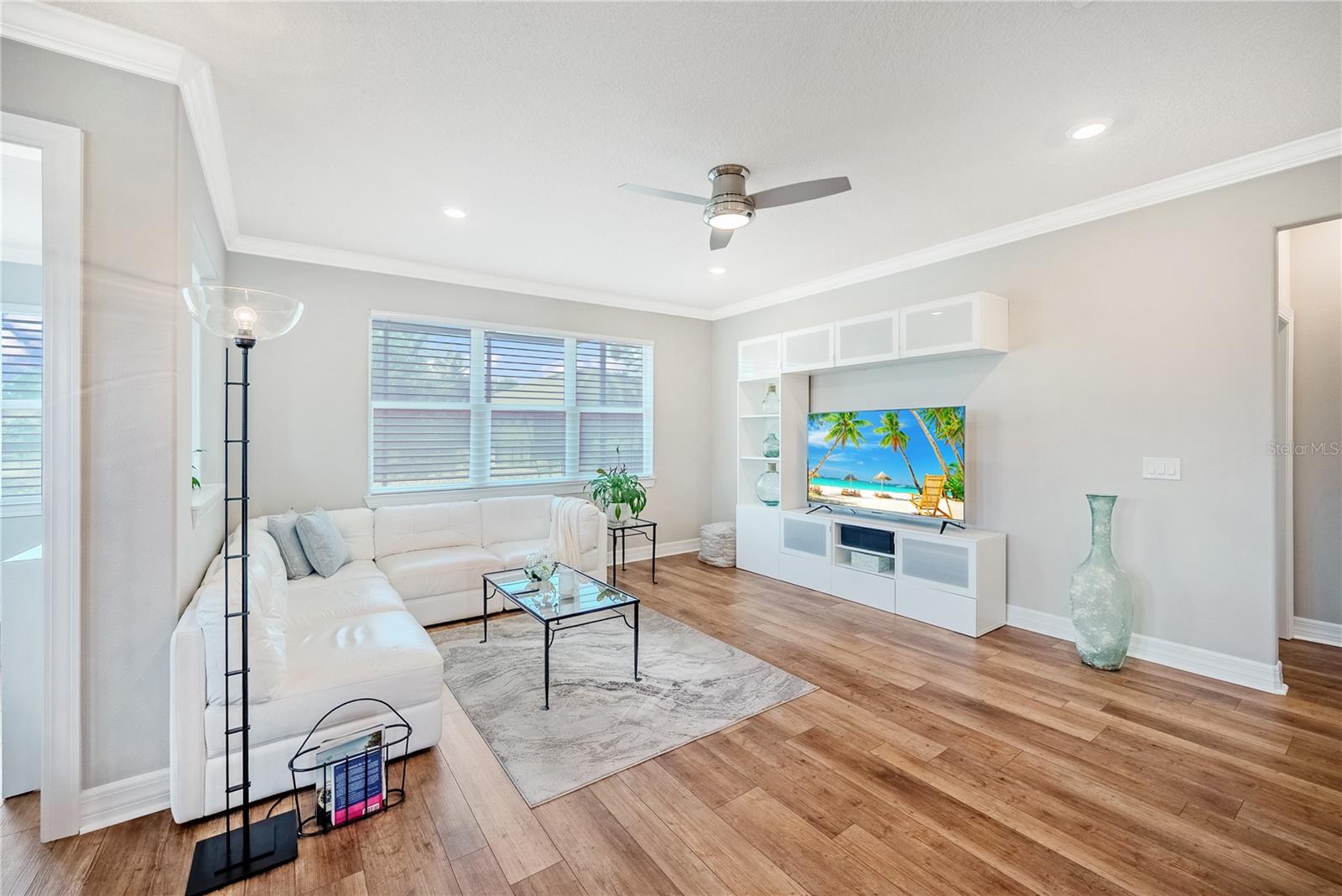 Image 20 of 51 For 6276 93rd Terrace