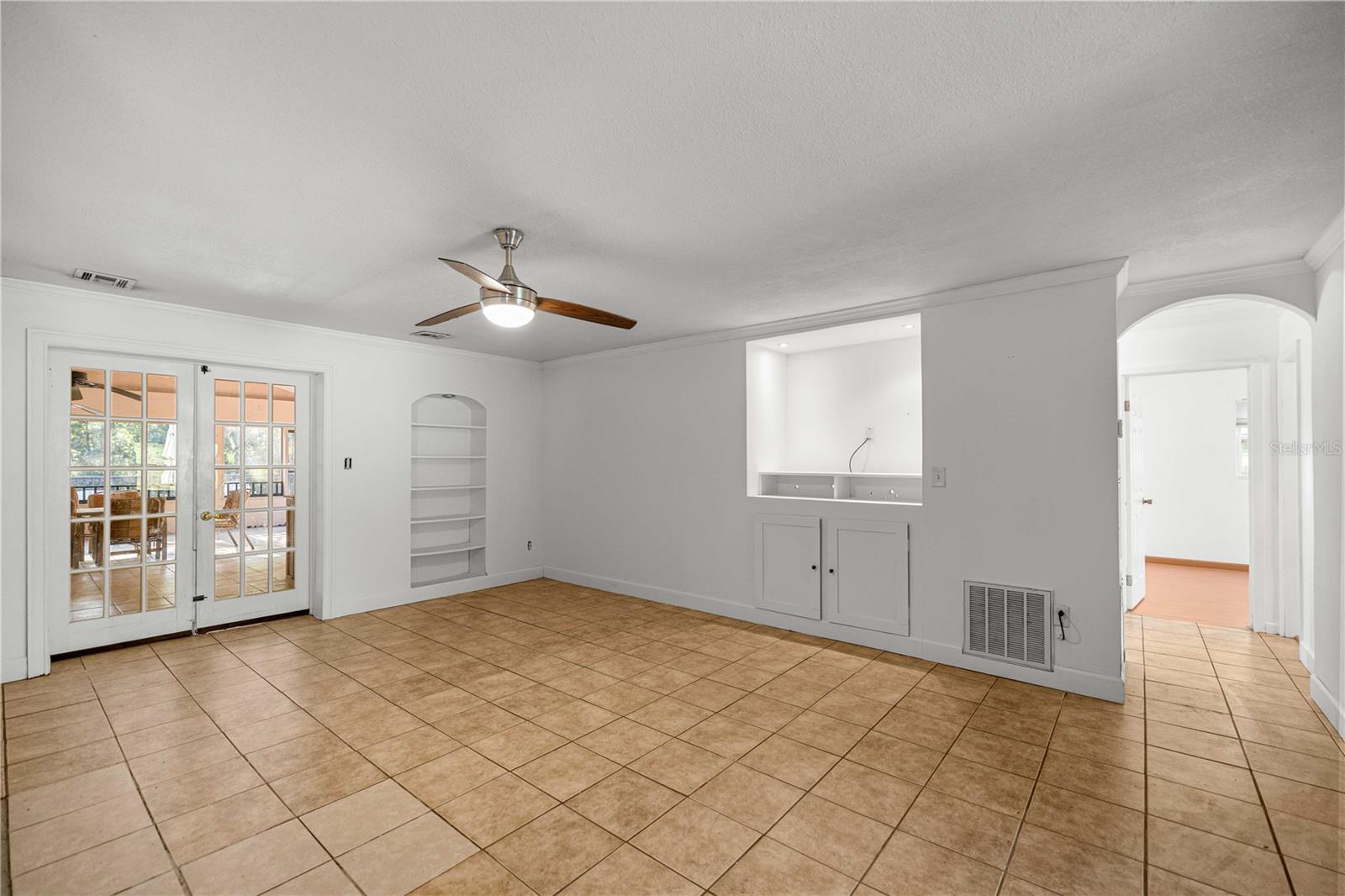 Image 21 of 31 For 3821 7th Avenue Road