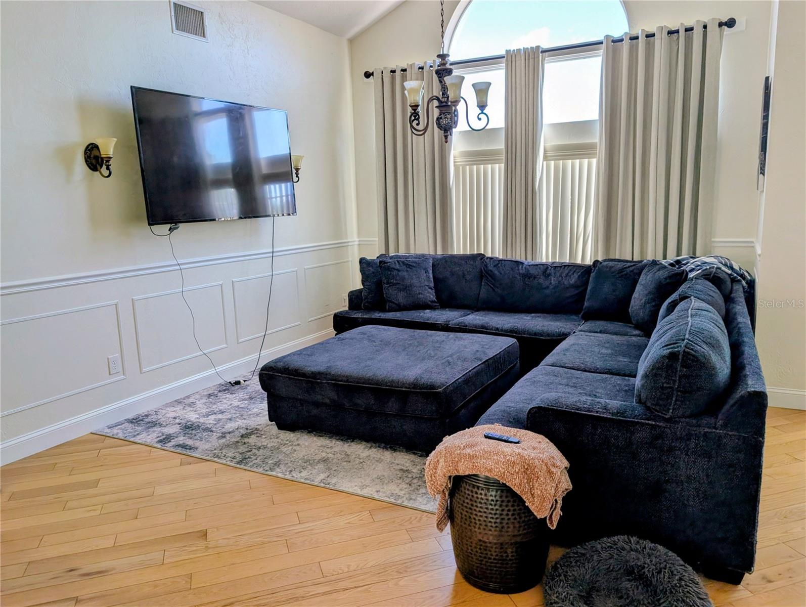 Image 15 of 49 For 1235 Hartford Street