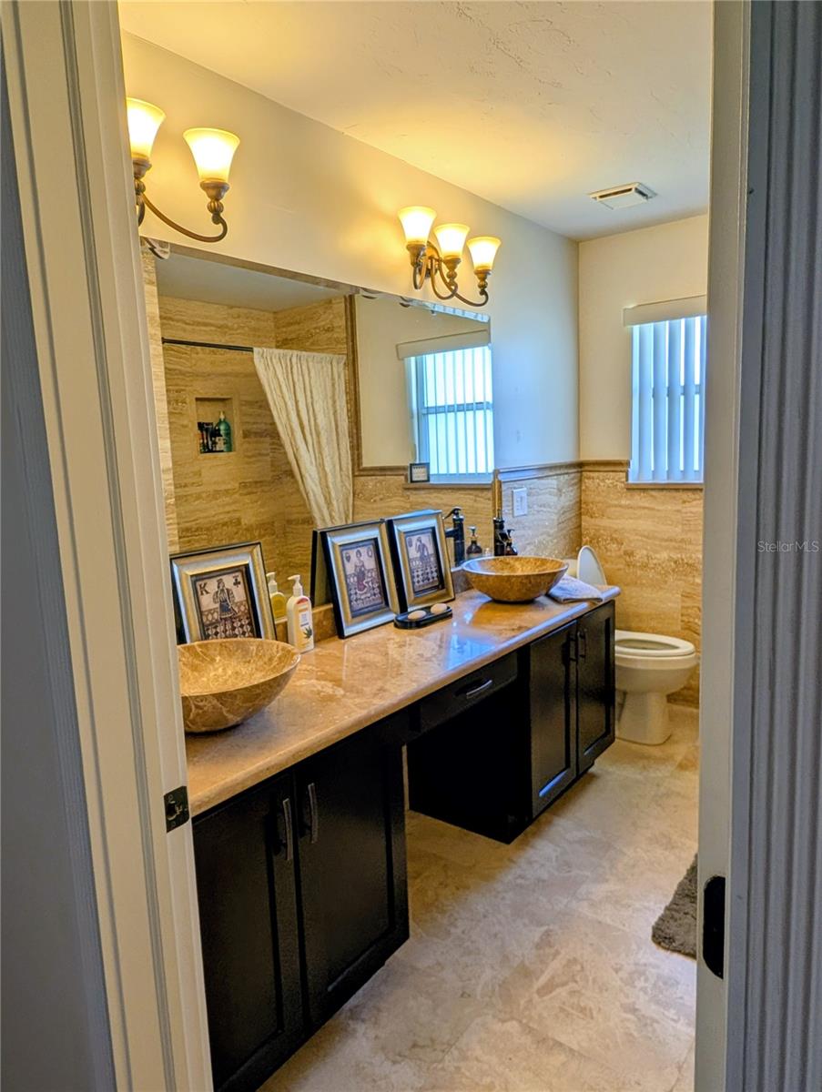 Image 17 of 49 For 1235 Hartford Street