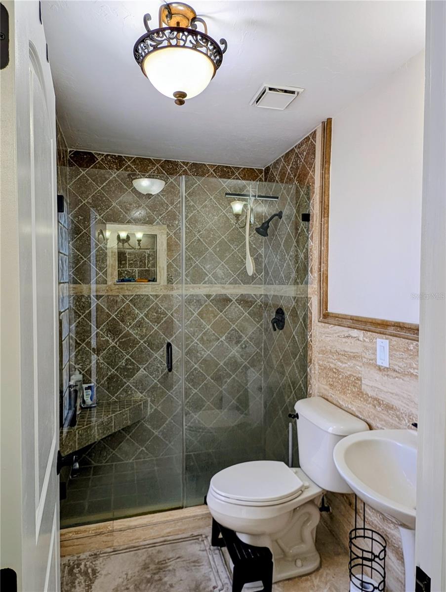 Image 22 of 49 For 1235 Hartford Street