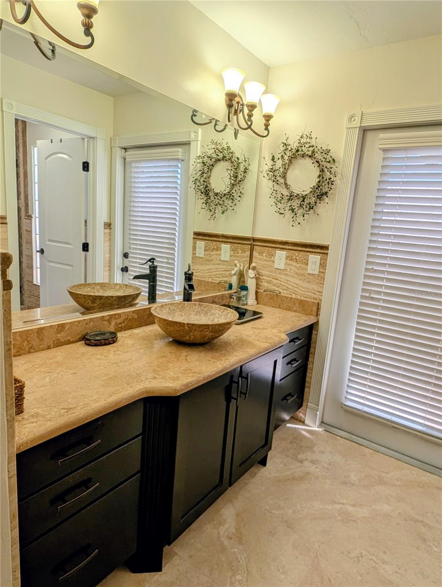 Image 23 of 49 For 1235 Hartford Street