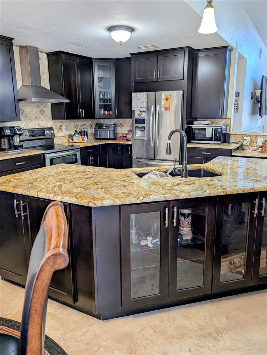 Image 7 of 49 For 1235 Hartford Street