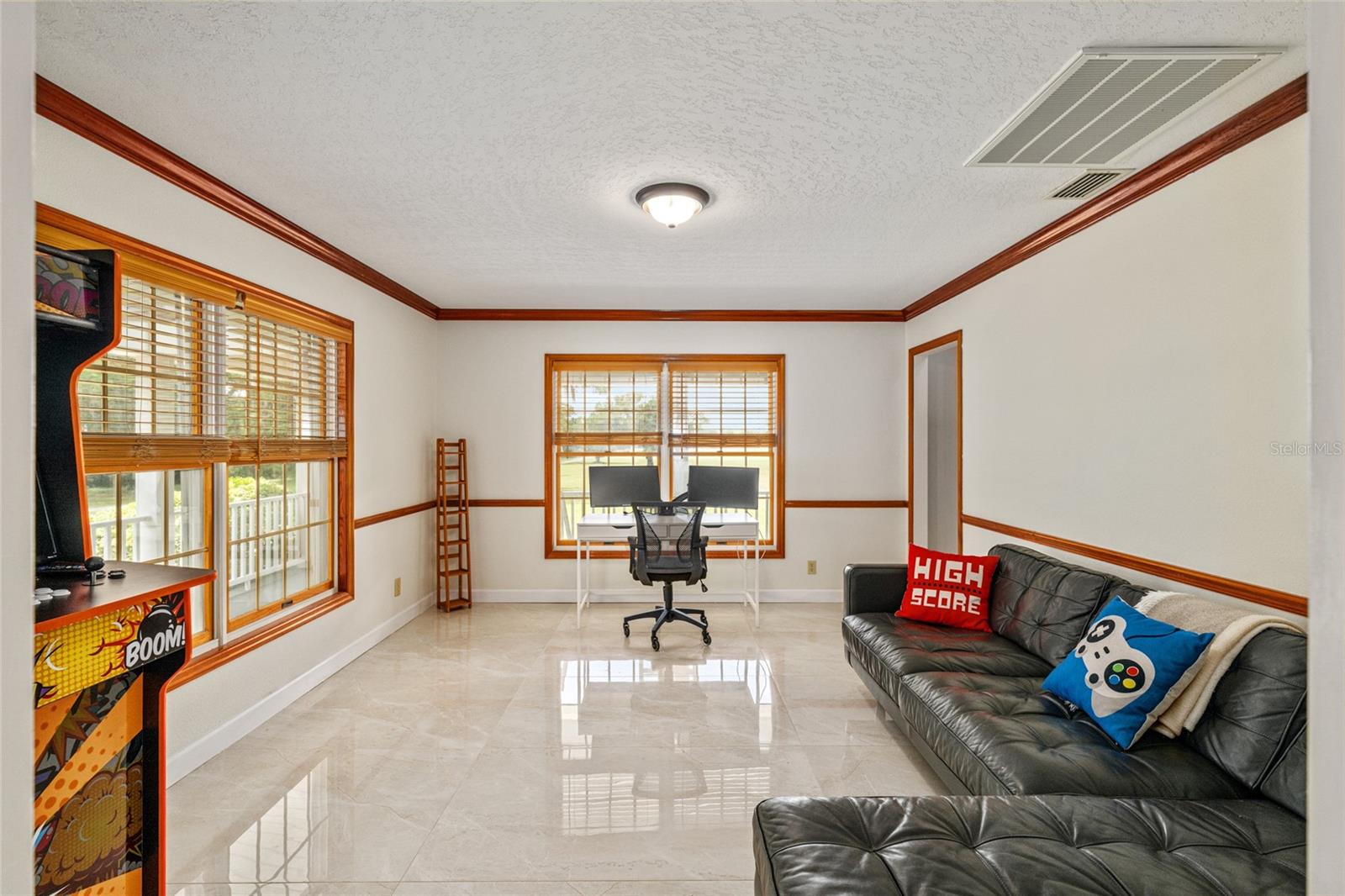 Image 15 of 53 For 15725 36th Avenue