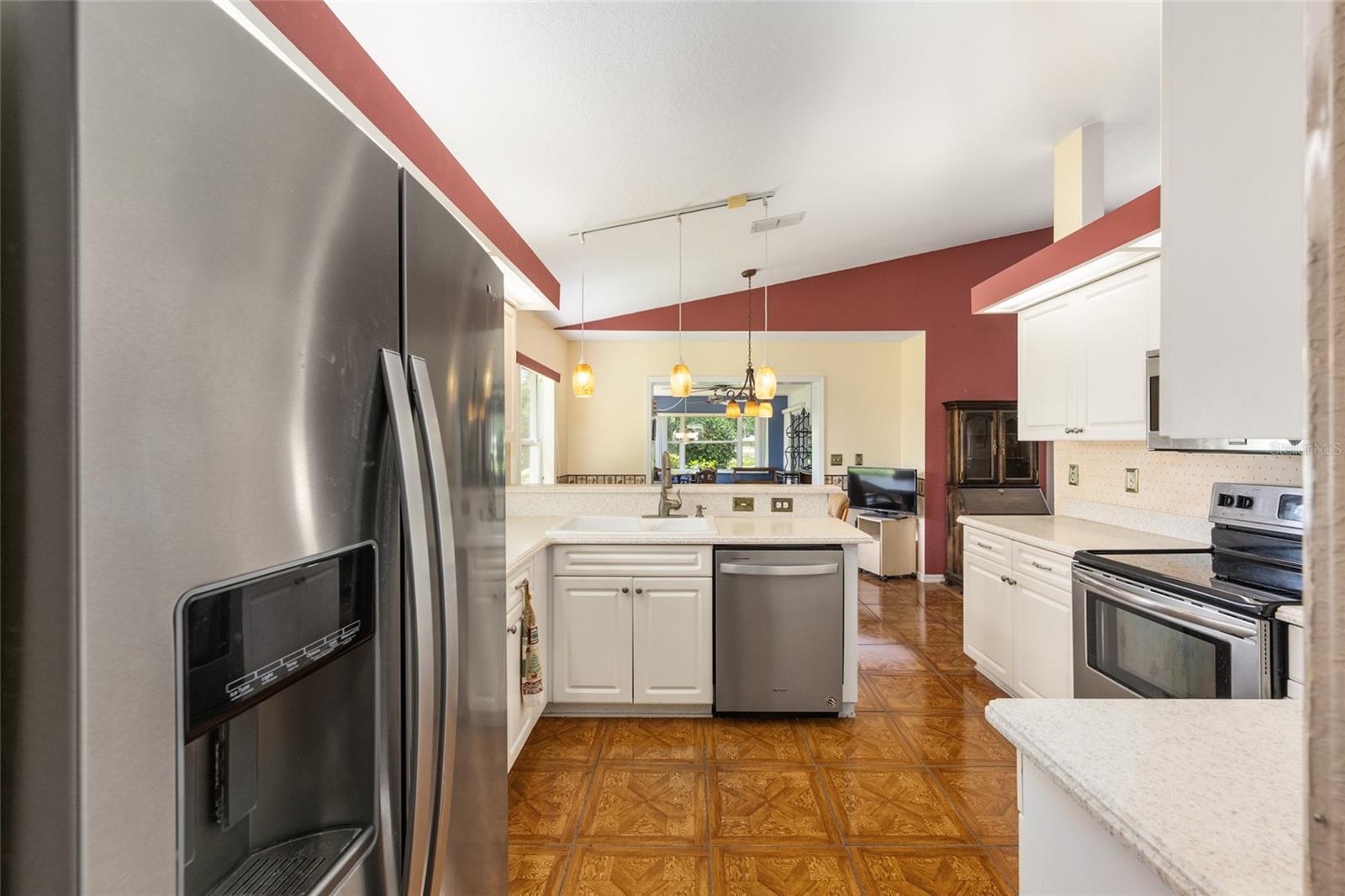 Image 12 of 62 For 11416 Sw 69th Cir