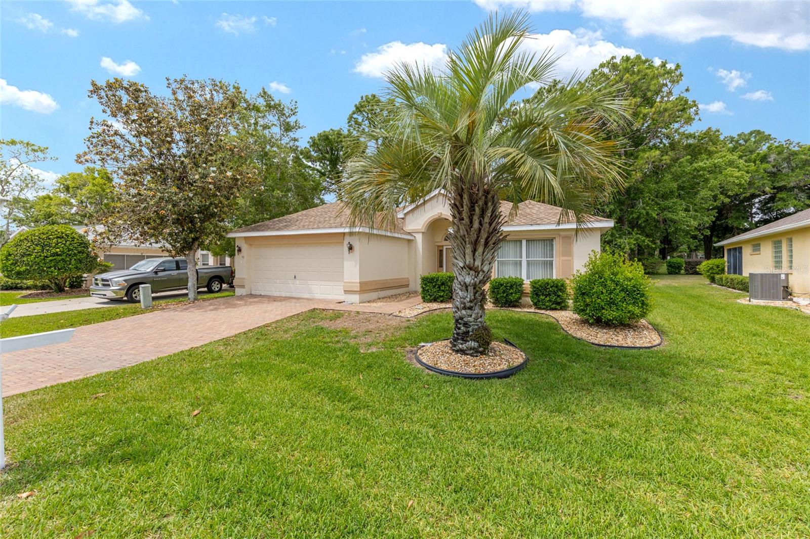 Image 3 of 62 For 11416 Sw 69th Cir