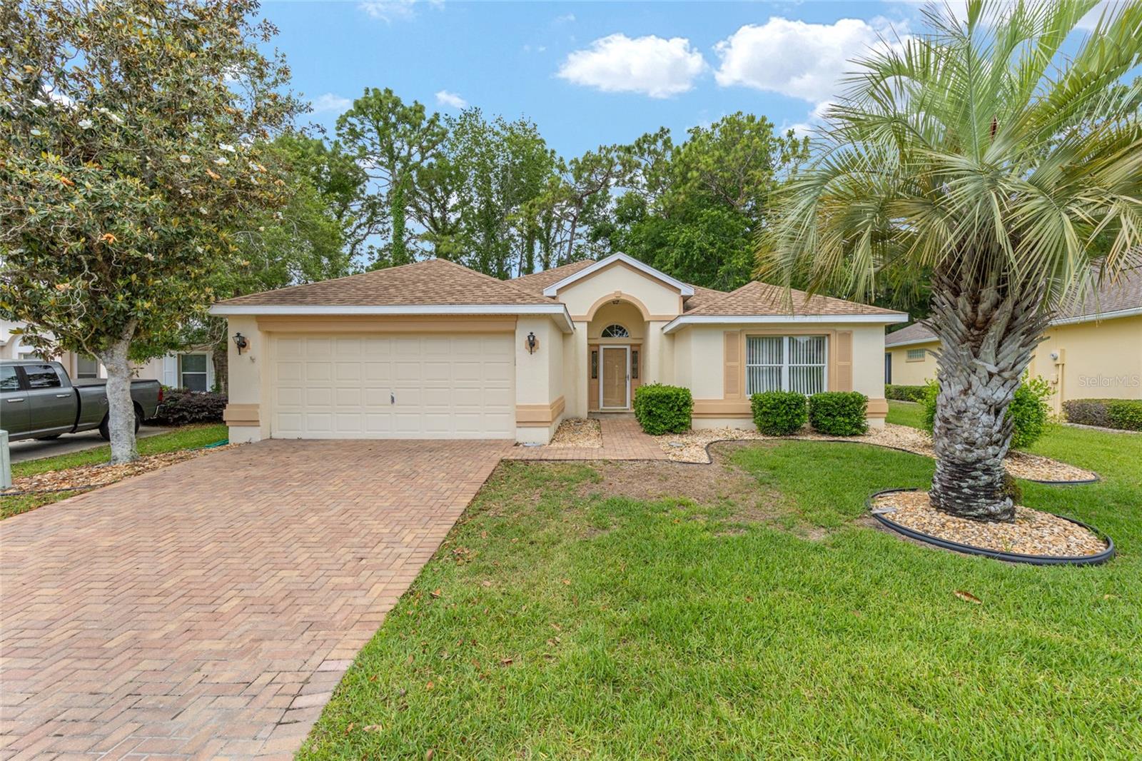 Image 4 of 62 For 11416 Sw 69th Cir