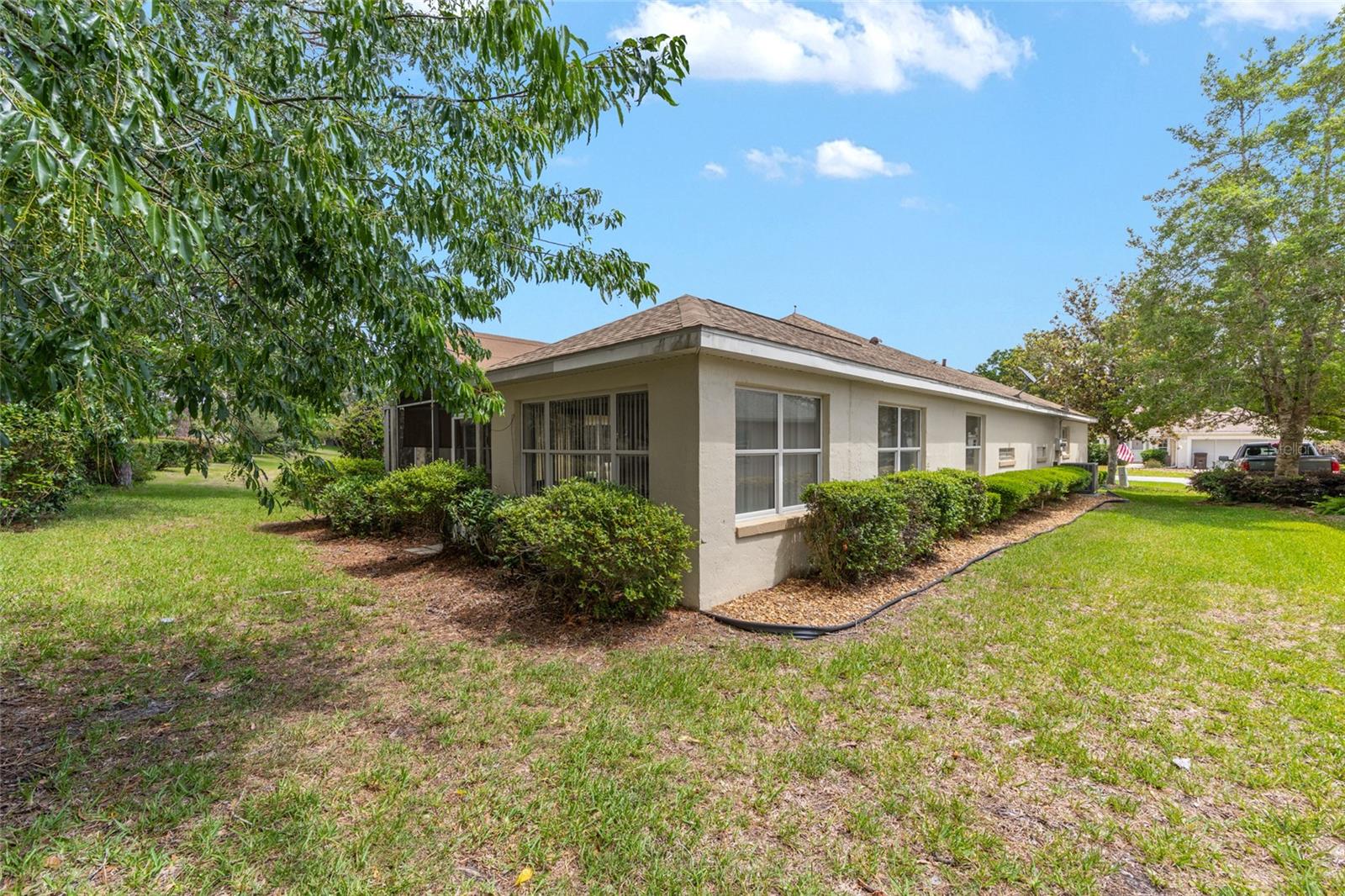 Image 6 of 62 For 11416 Sw 69th Cir