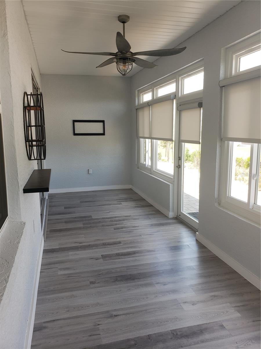 Image 19 of 21 For 9013 79th Lane