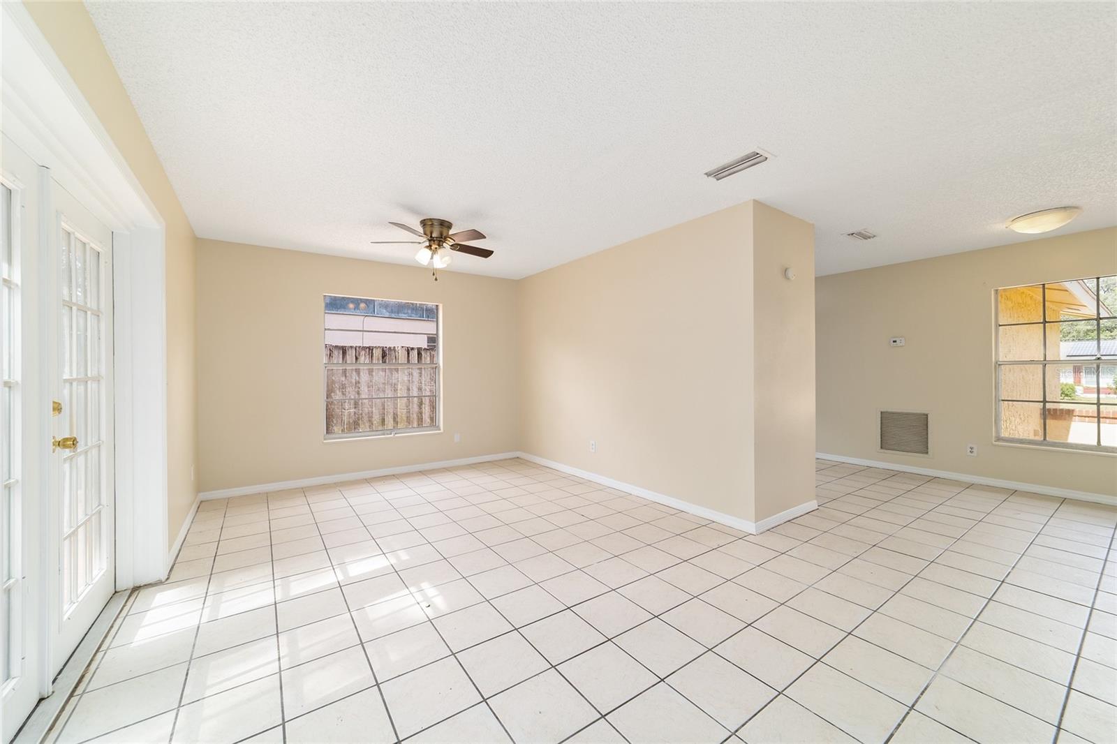 Image 5 of 14 For 1810 29th Place